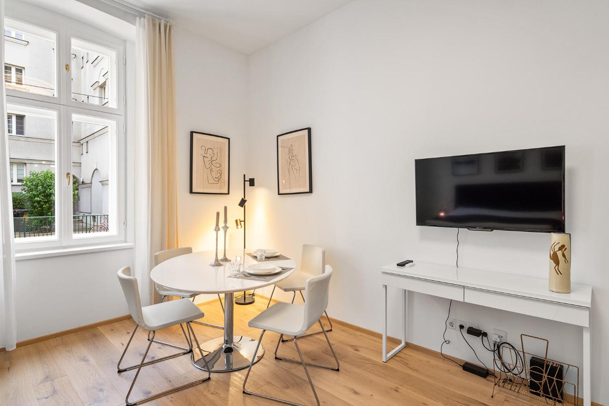 Apartment Danube Chanel