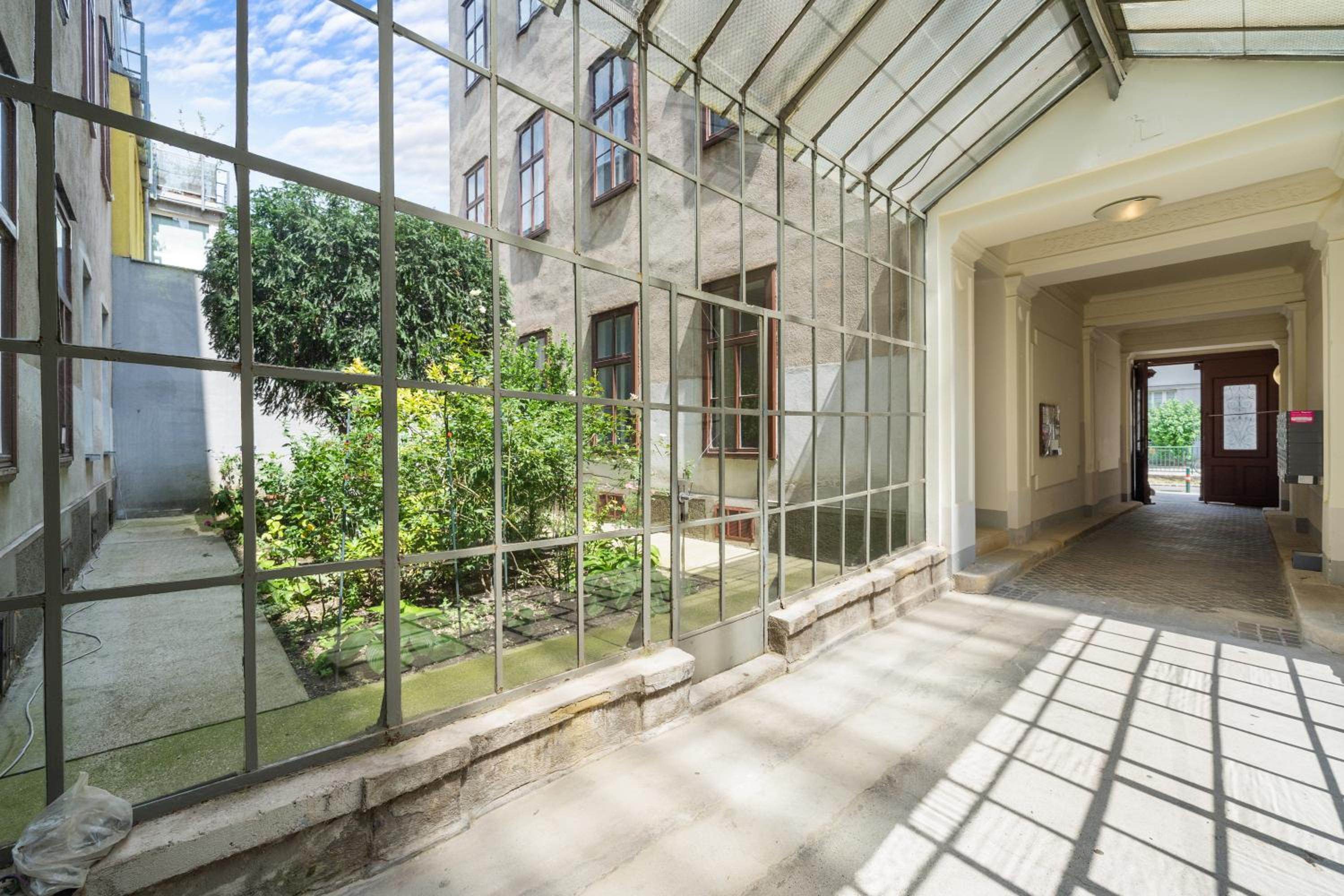 Apartment Danube Chanel