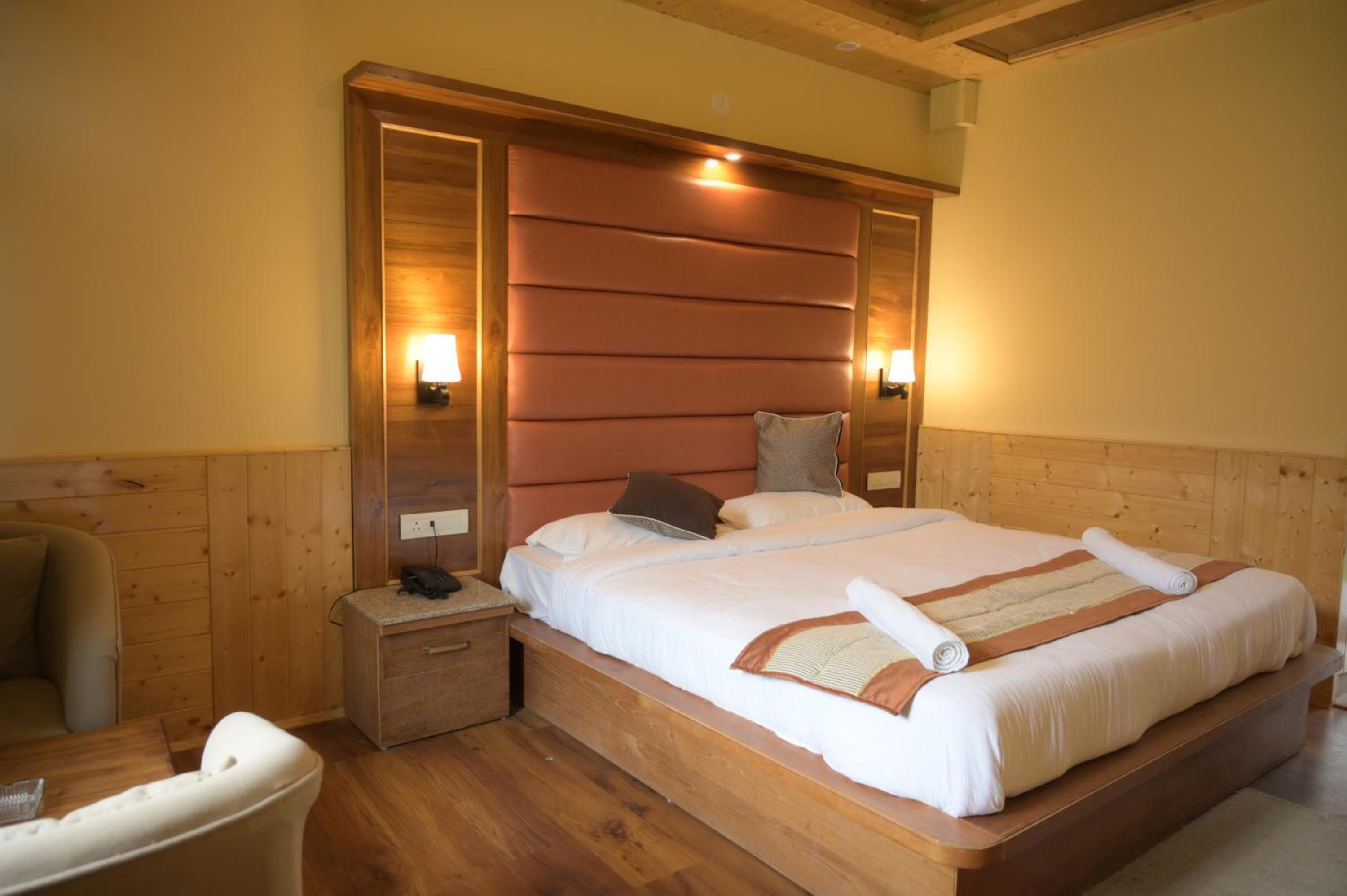 Hotel Dashaur Heights