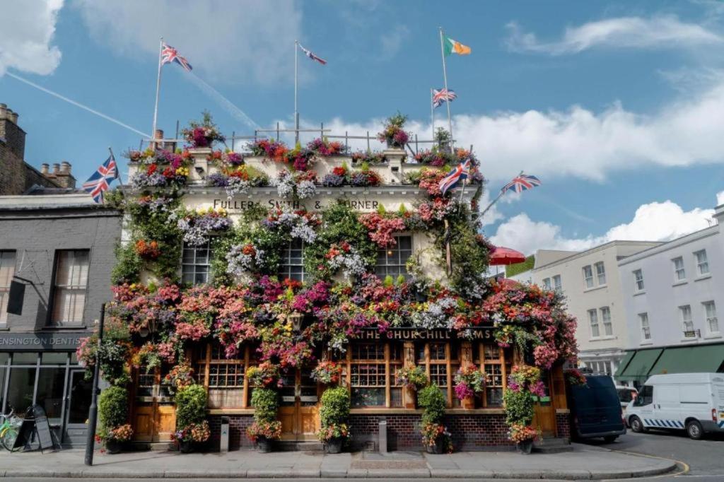 Notting Hill Garden Flat
