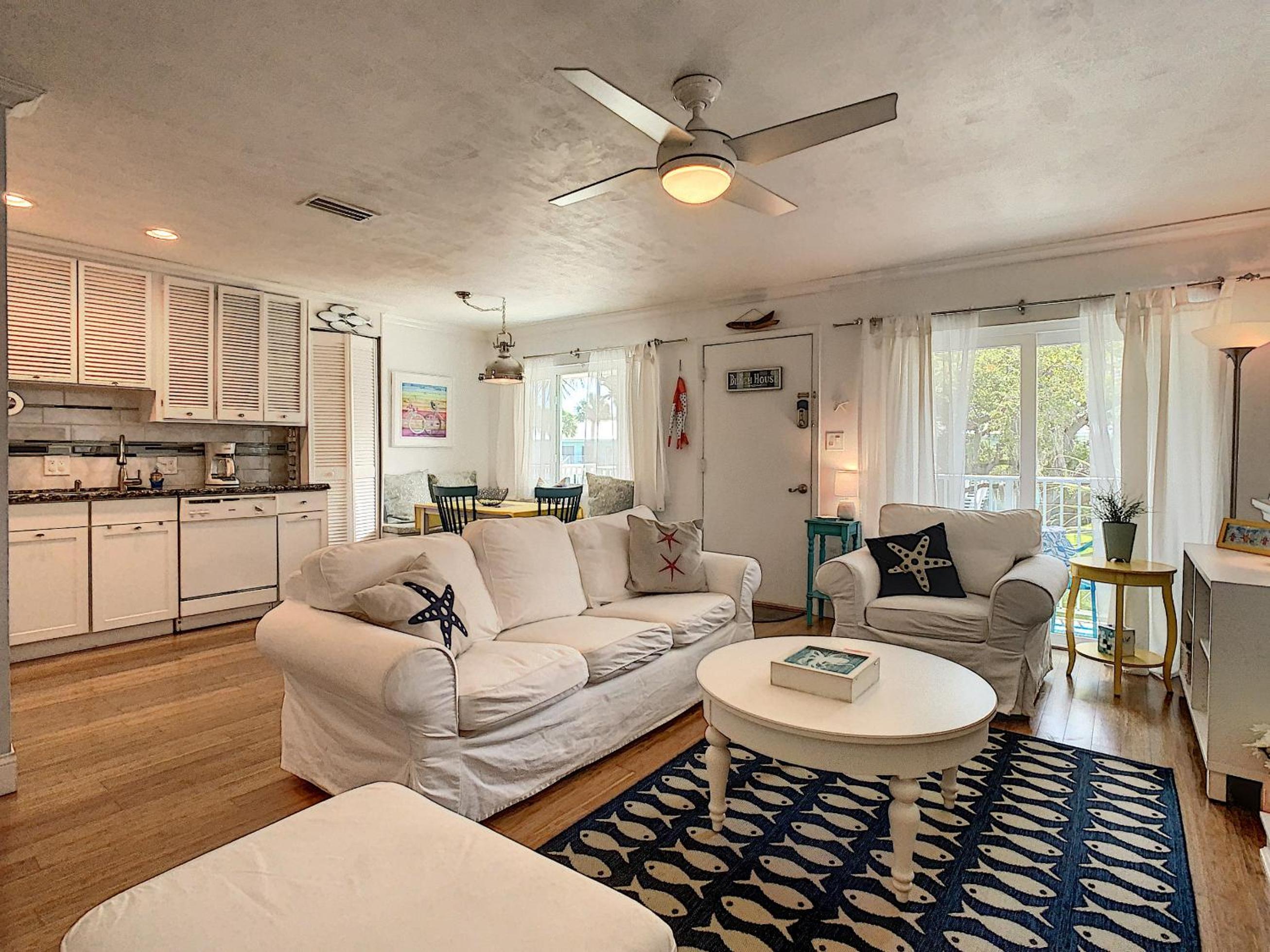 ~ Fish Cottage ~ NSB Sanctuary Pool Courtyard View Coronado Arms B11 view 2