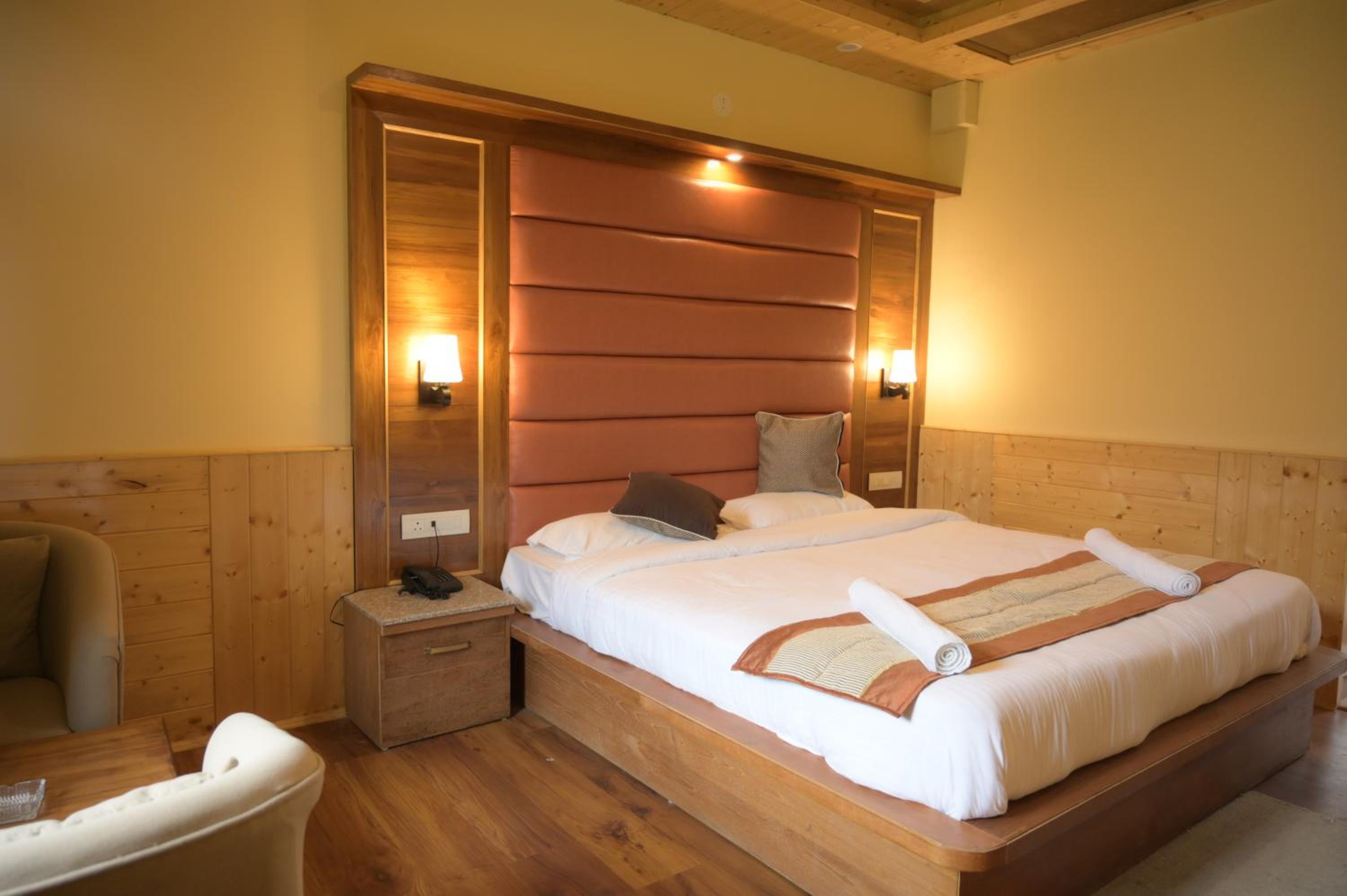Hotel Dashaur Heights