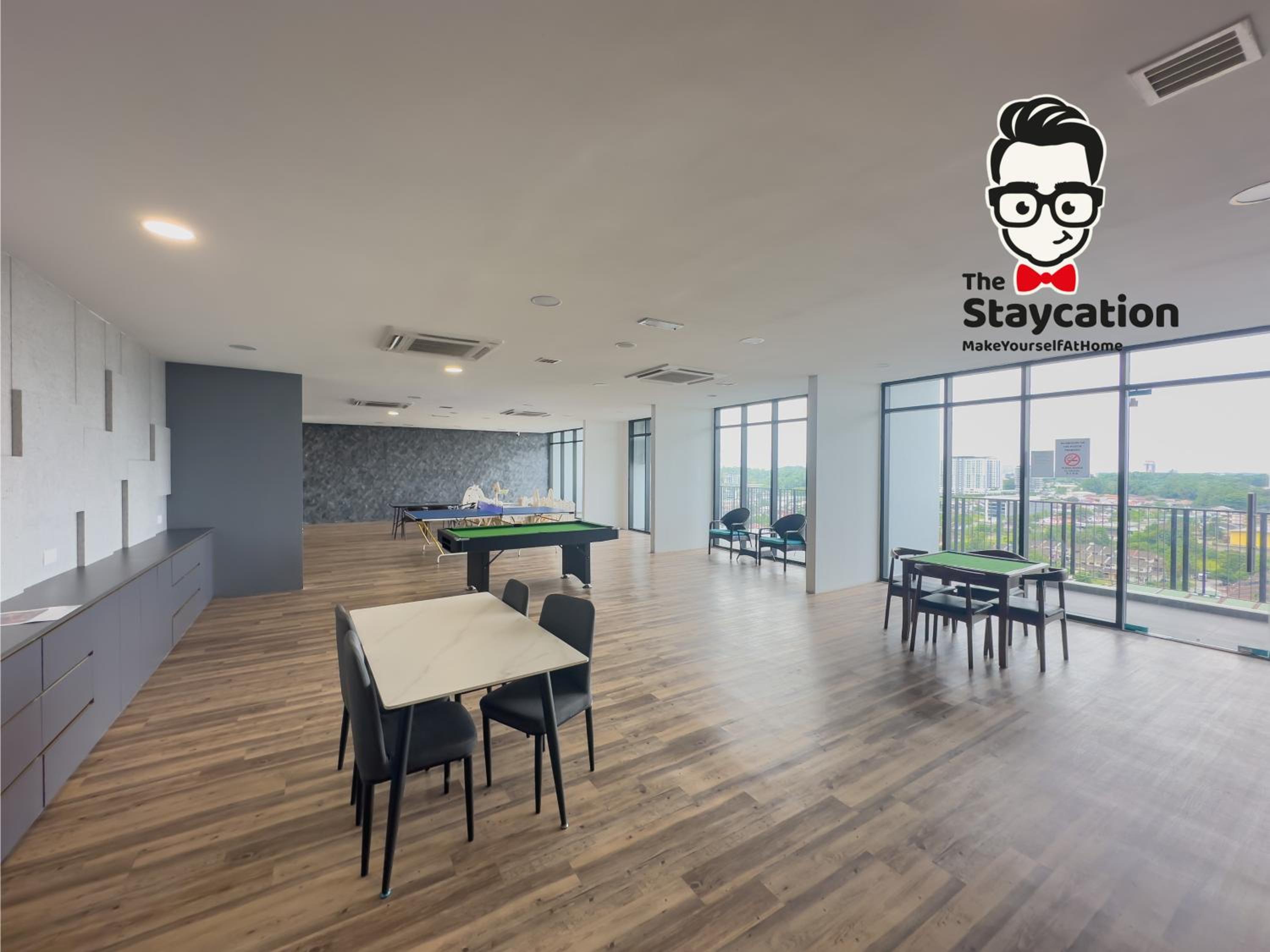 Staycation Homestay 57 Podium Apartments Deluxe Studio photo 4