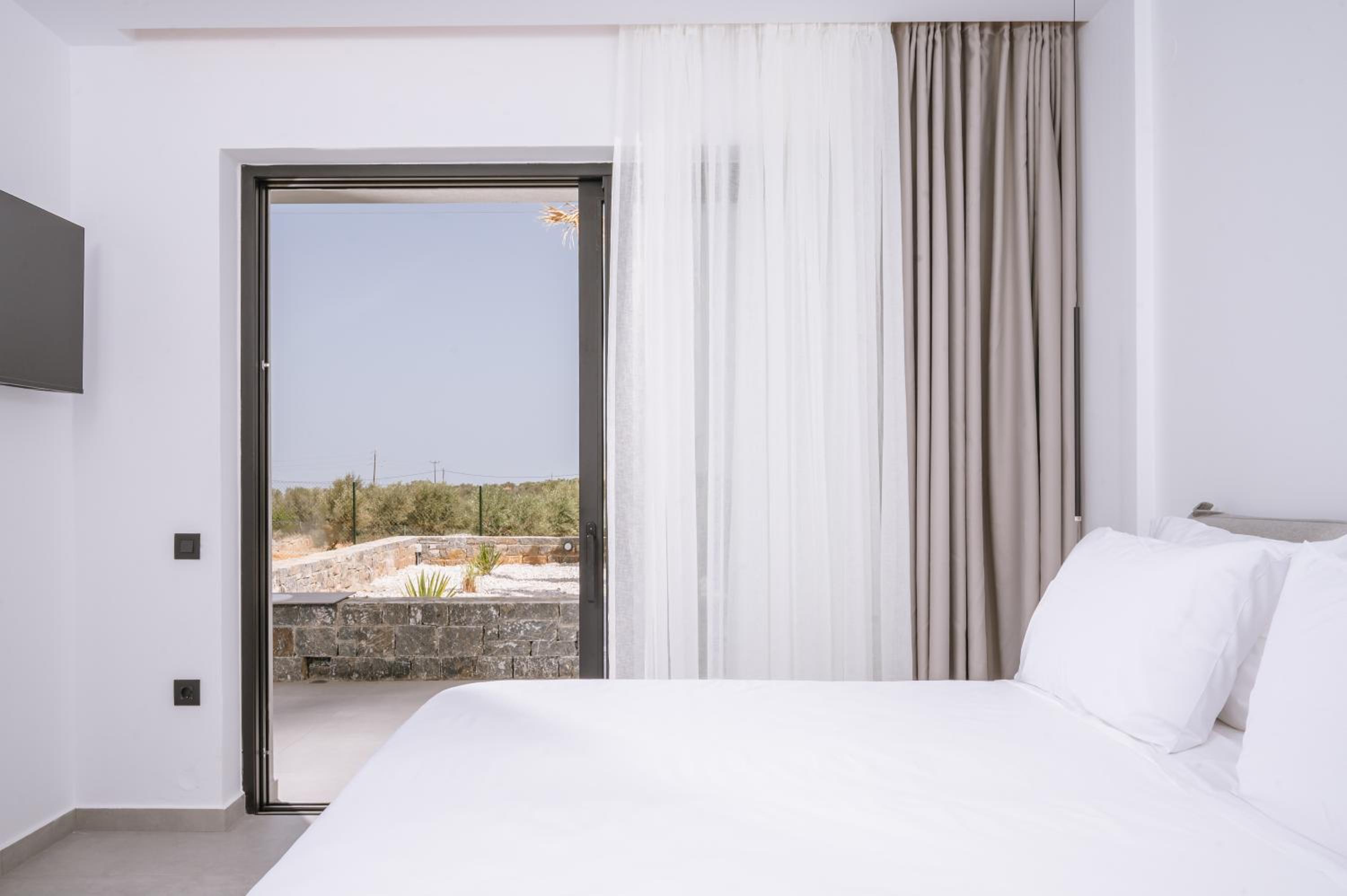 Aetheria & Aura Suites by Temma Villas