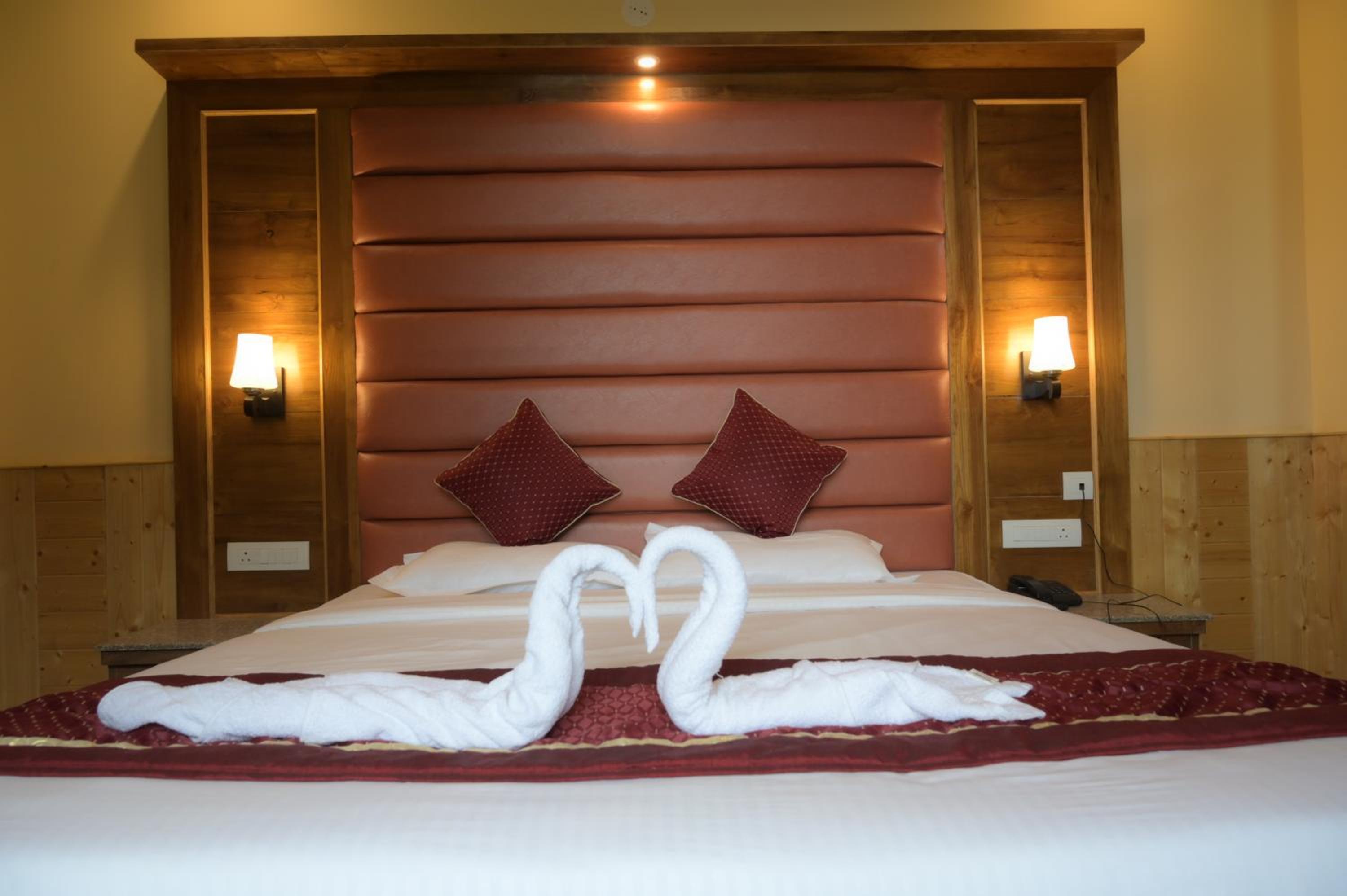 Hotel Dashaur Heights
