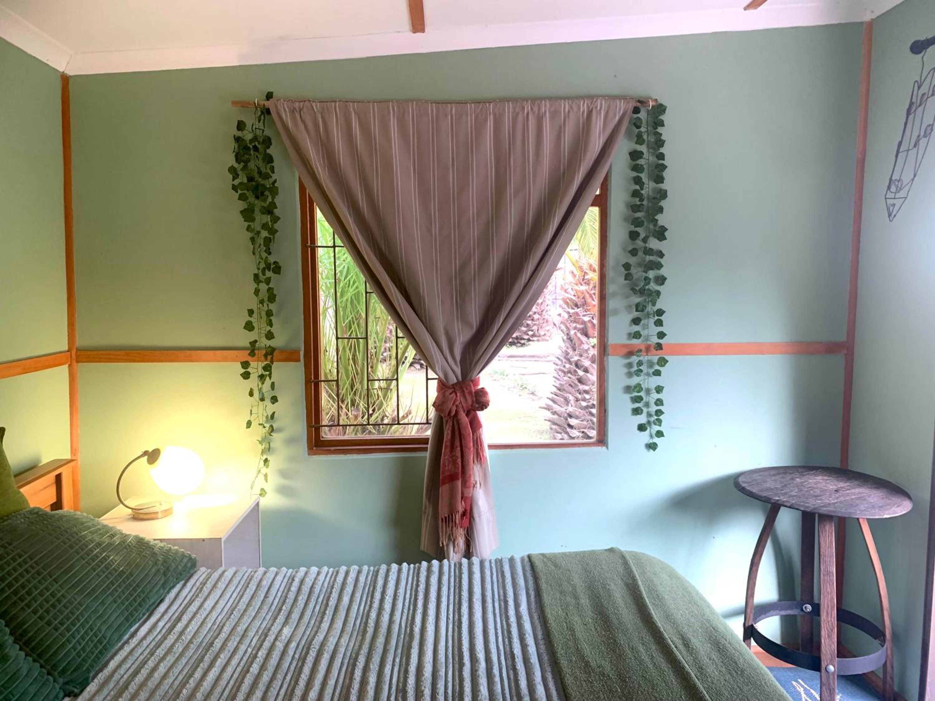 The Farmhouse Palm Tree Cabin view 5