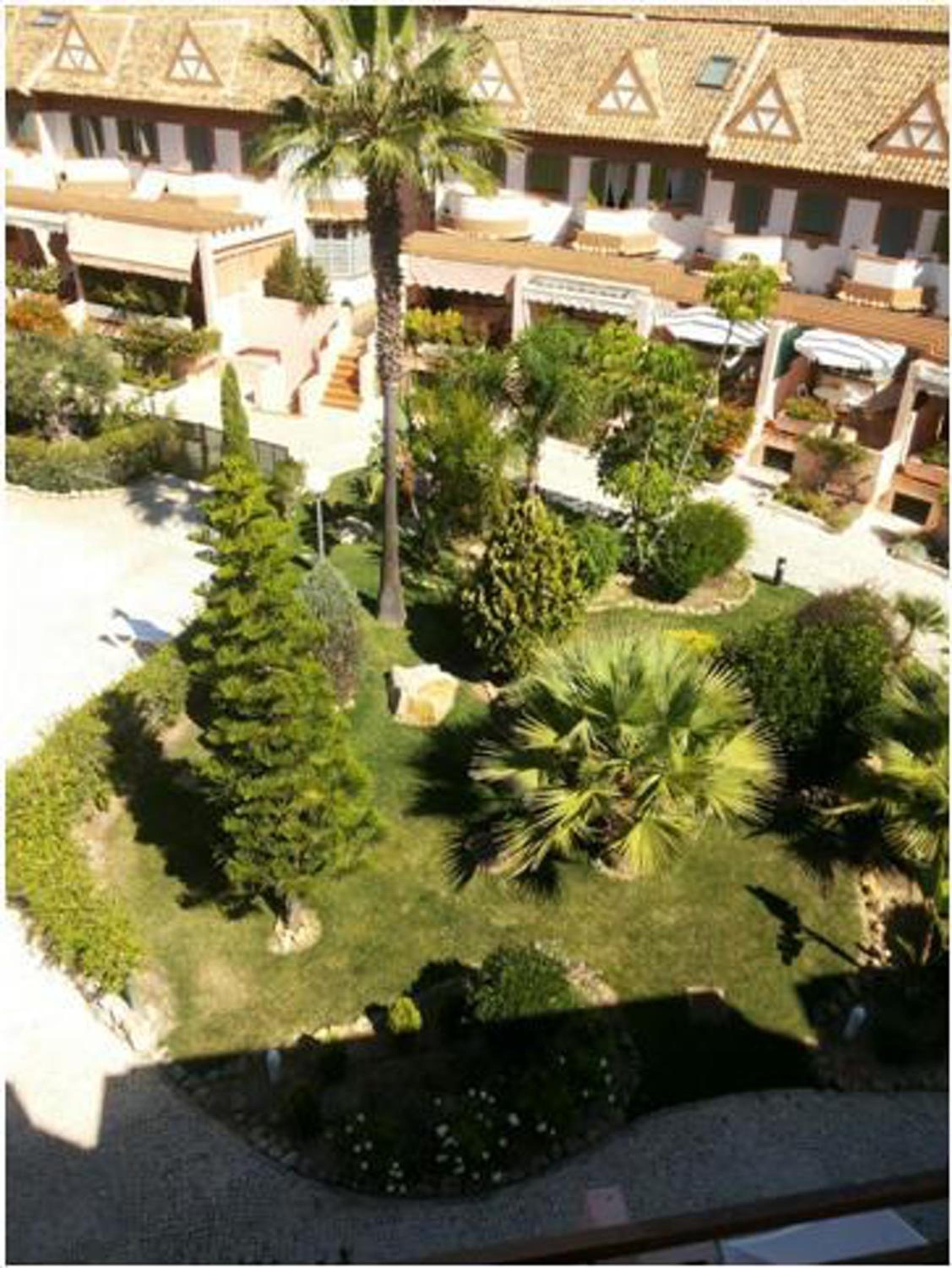 Welcoming House in Islantilla Pool and Garden View