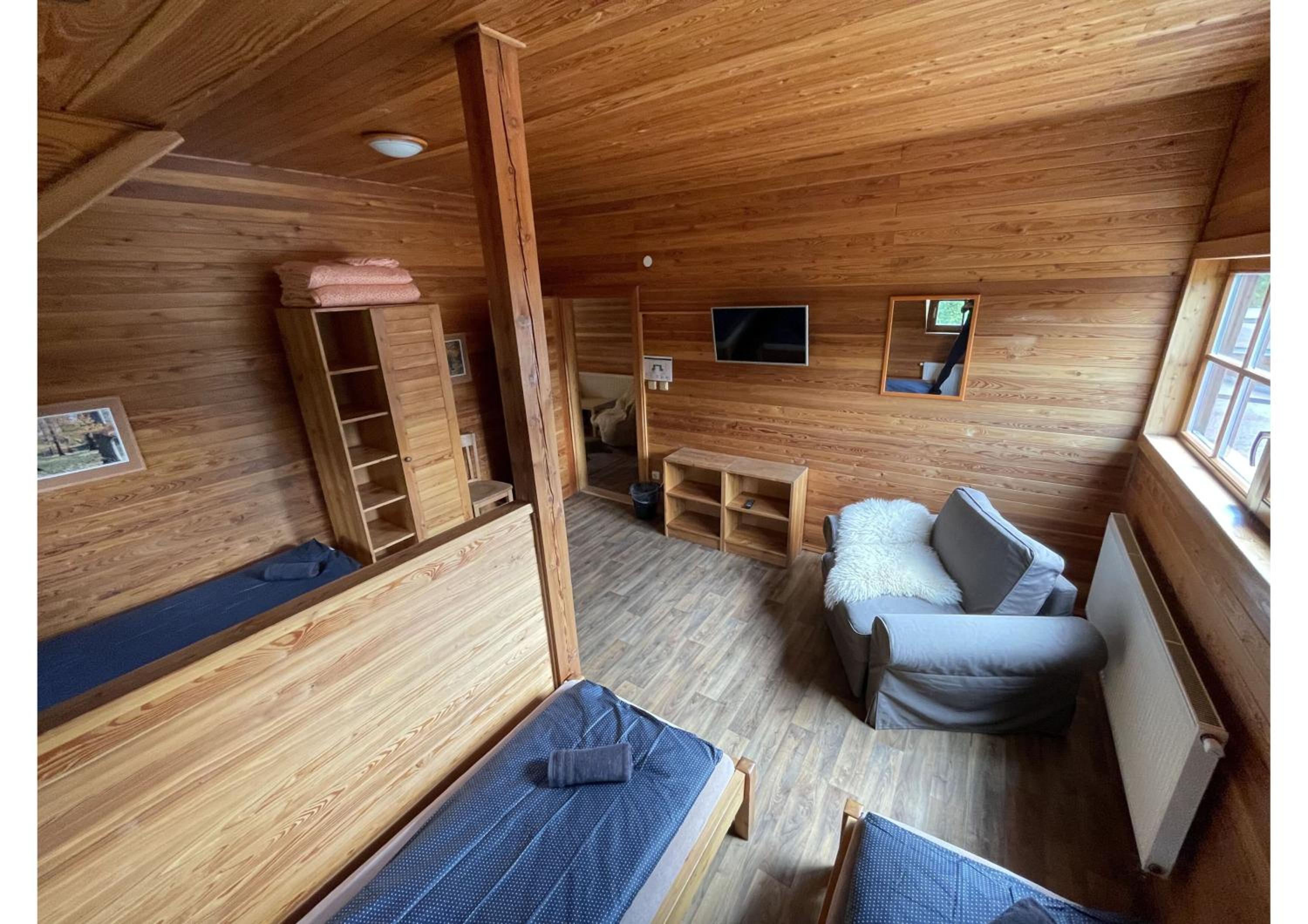 Areál Kamínka - POKOJE A APARTMÁNY