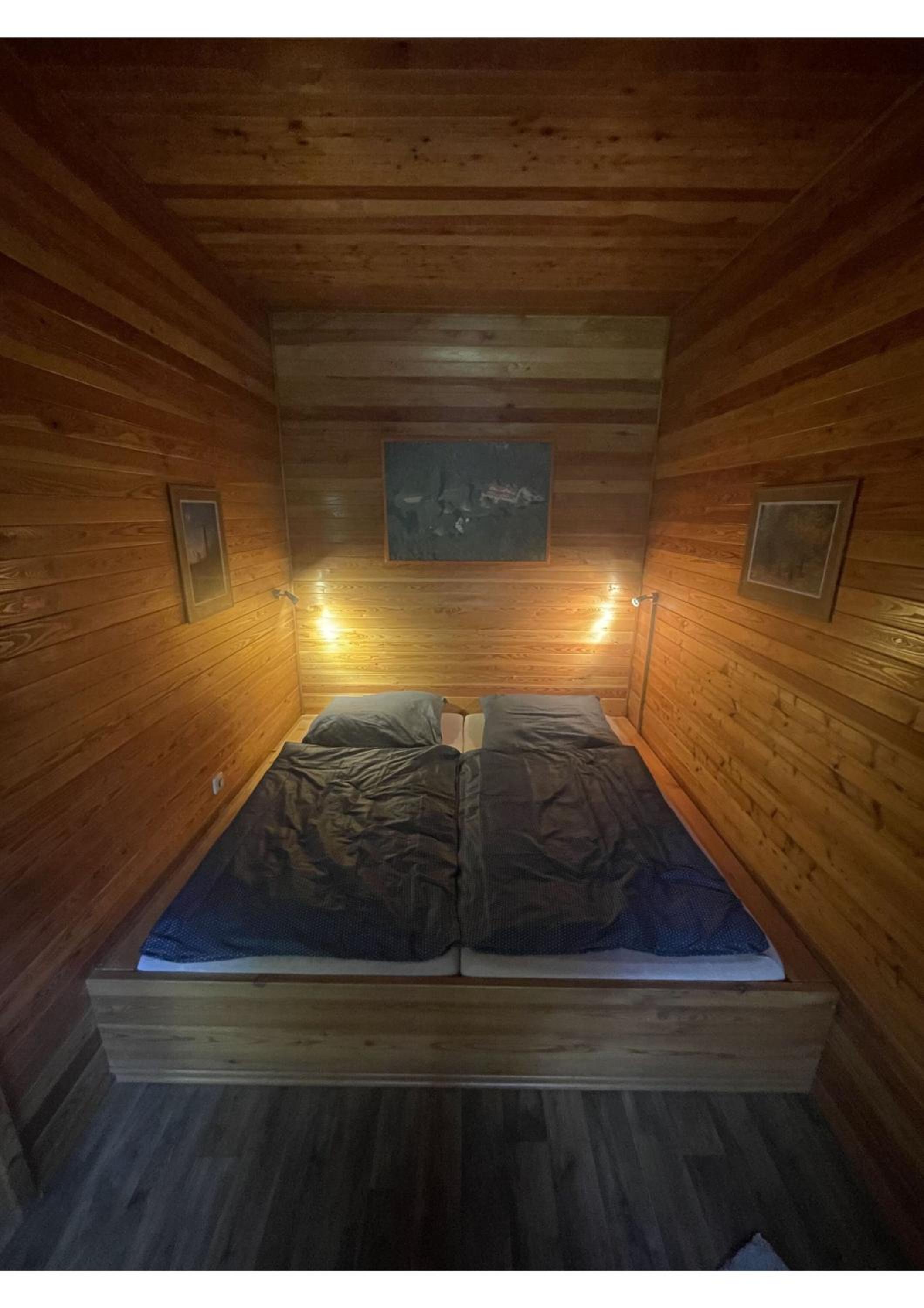 Areál Kamínka - POKOJE A APARTMÁNY