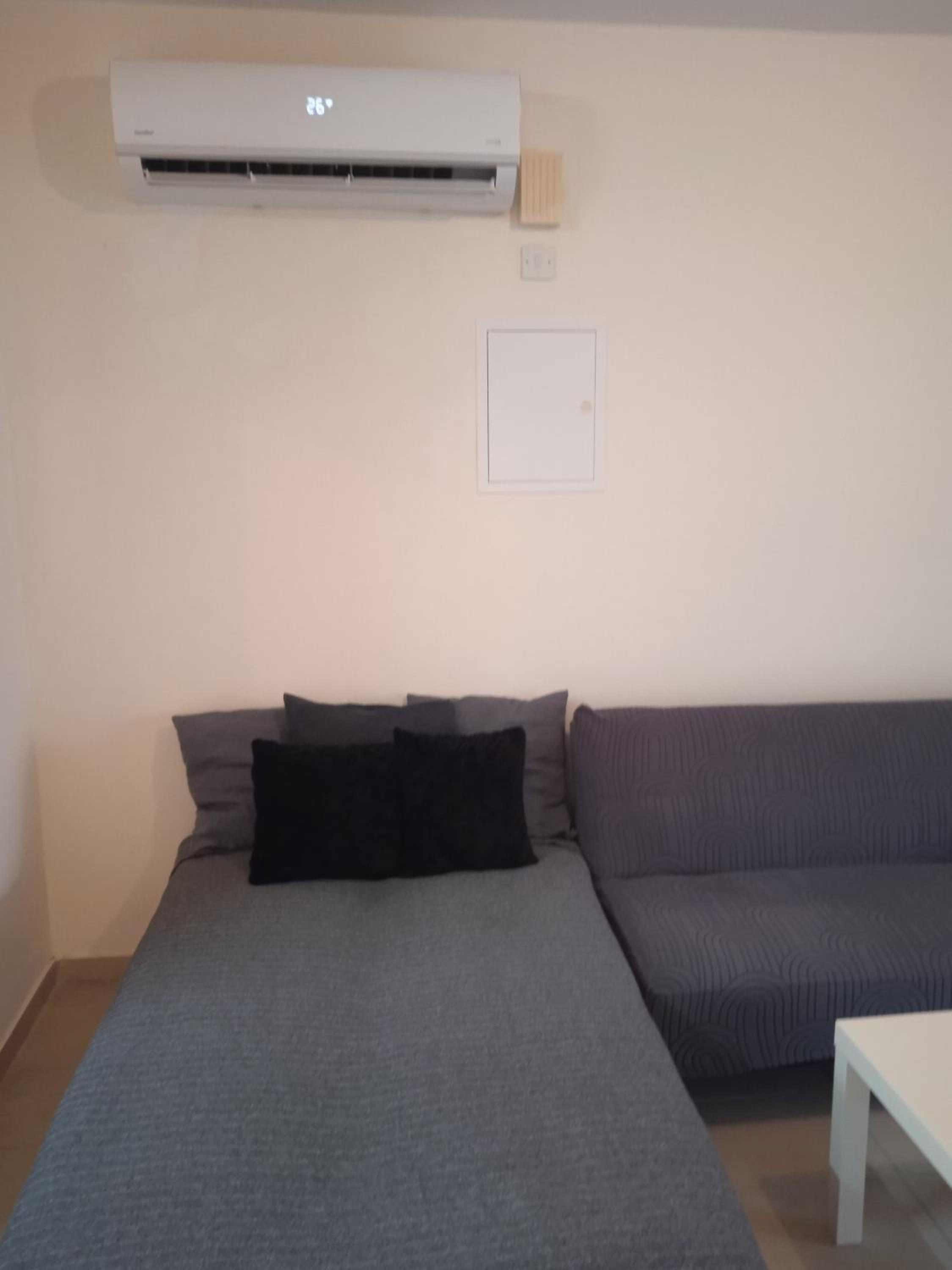 Xylophagou Rest and Relax 4 Top floor Big Balcony 1 bedroom apartment
