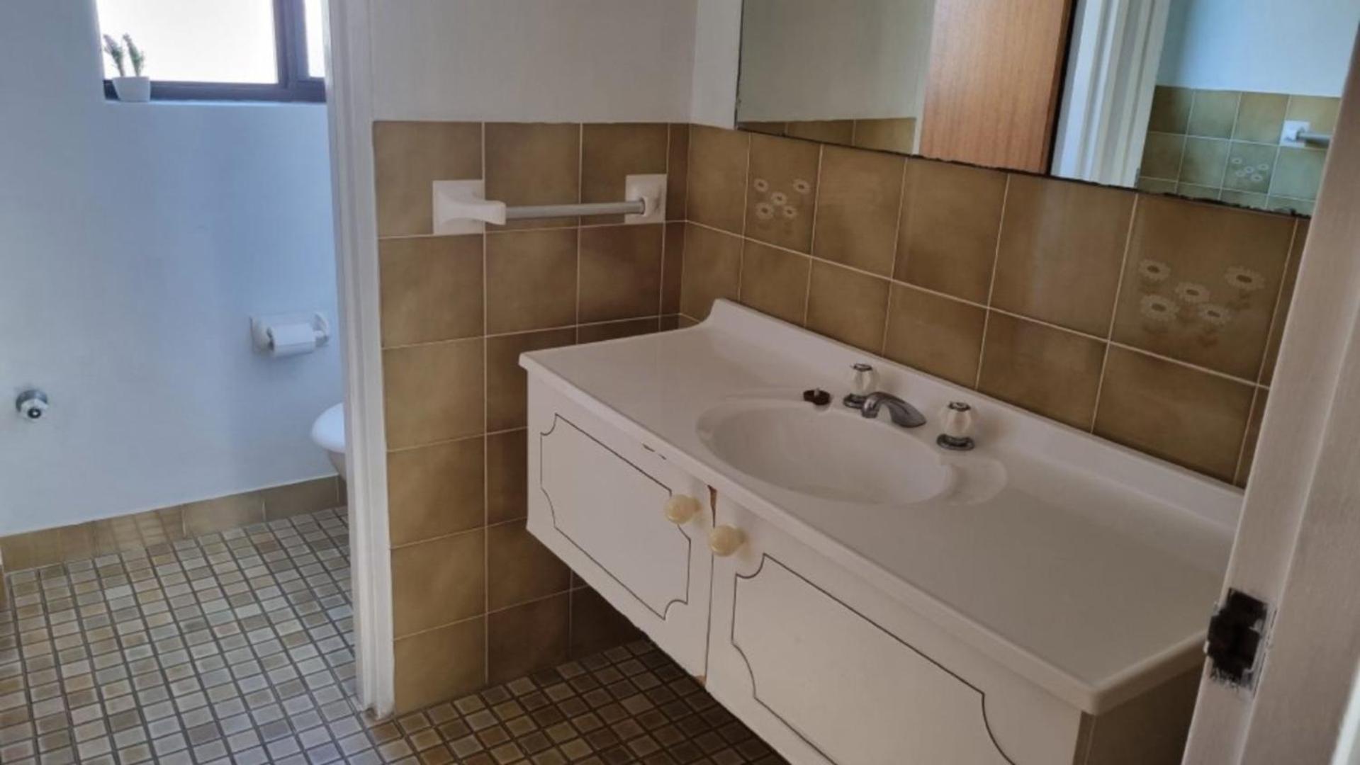 Magical & Relaxing Location! Air - Conditioned