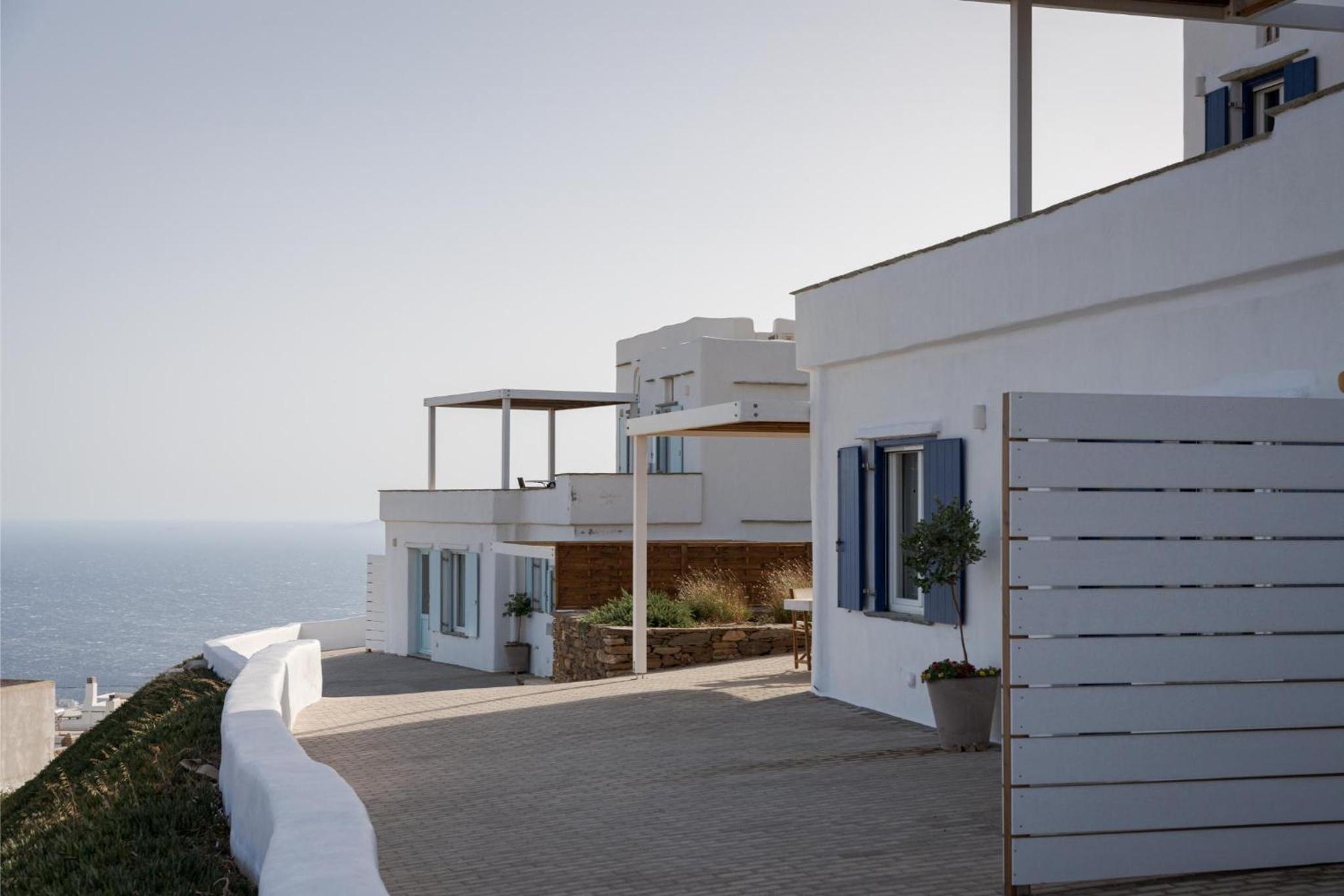 Morfes Luxury Apartments
