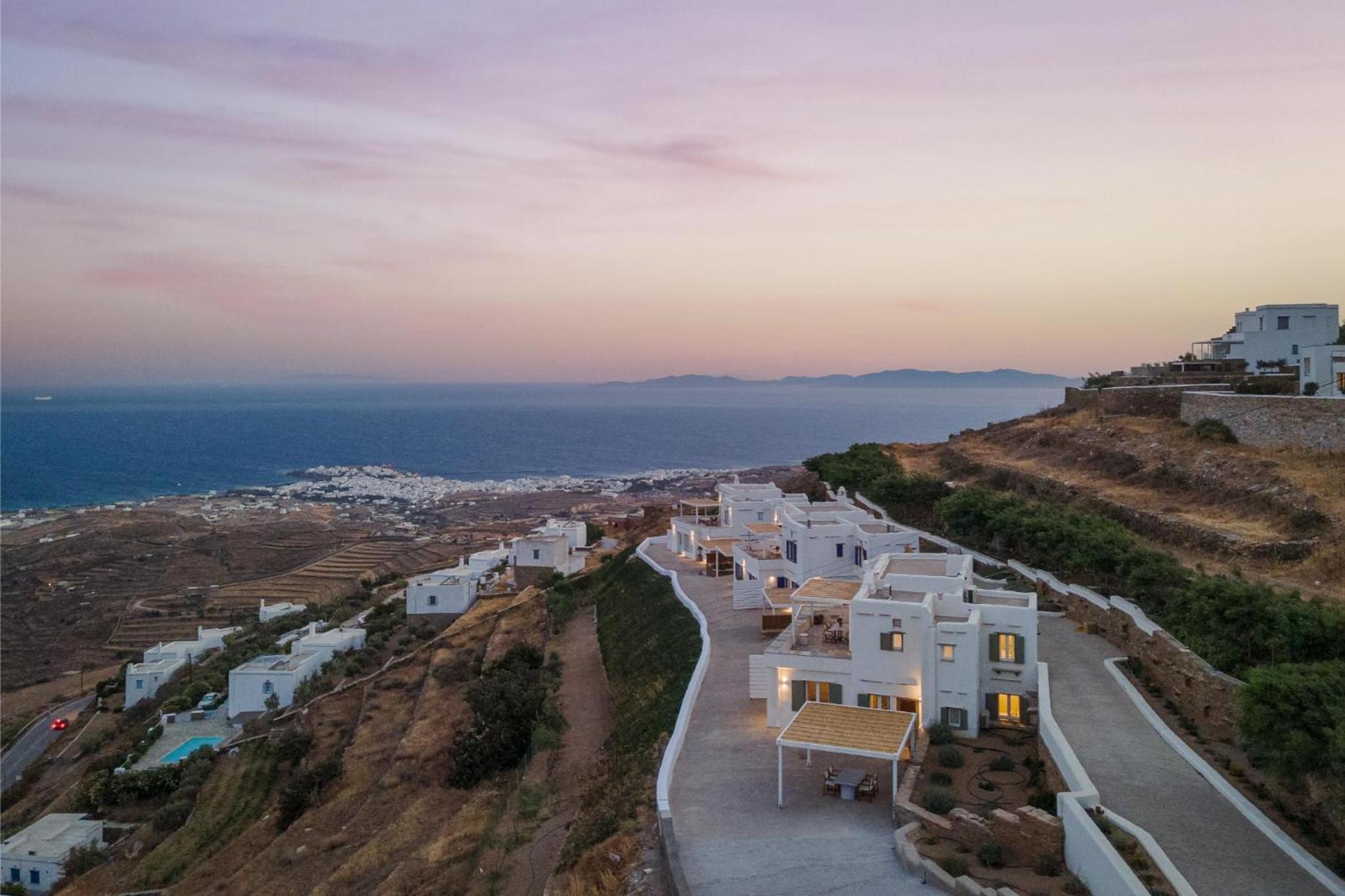 Morfes Luxury Apartments