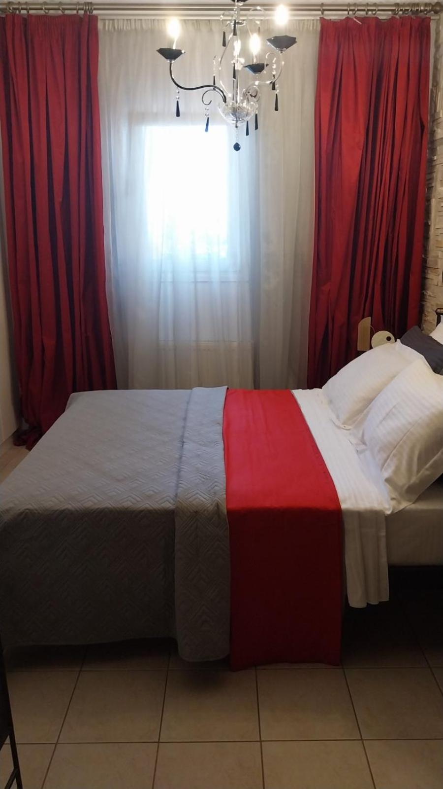 Ariadnis Apartment