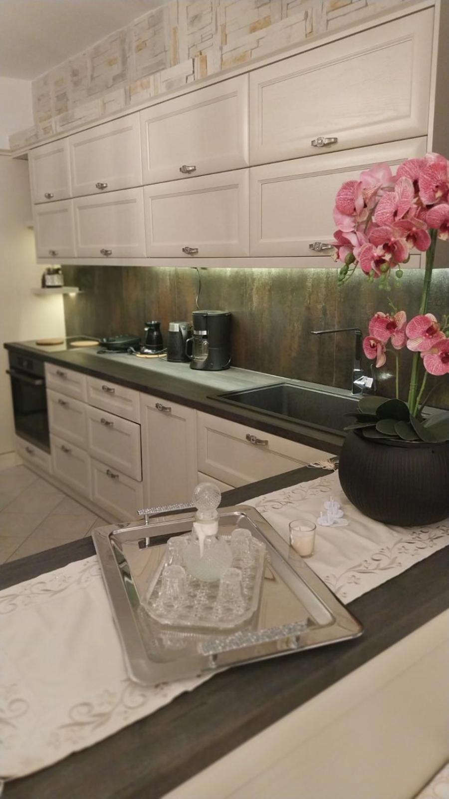 Ariadnis Apartment