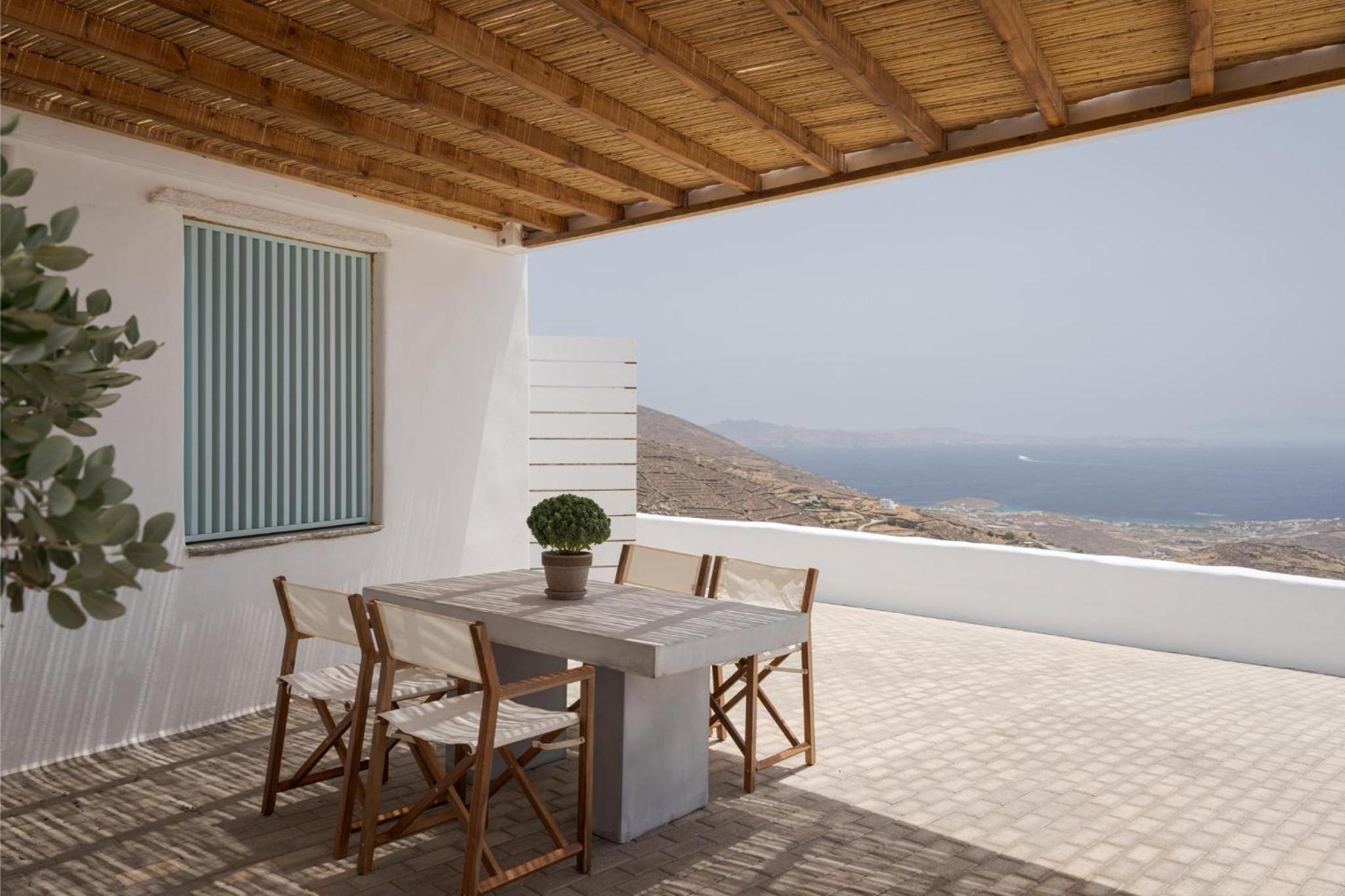 Morfes Luxury Apartments