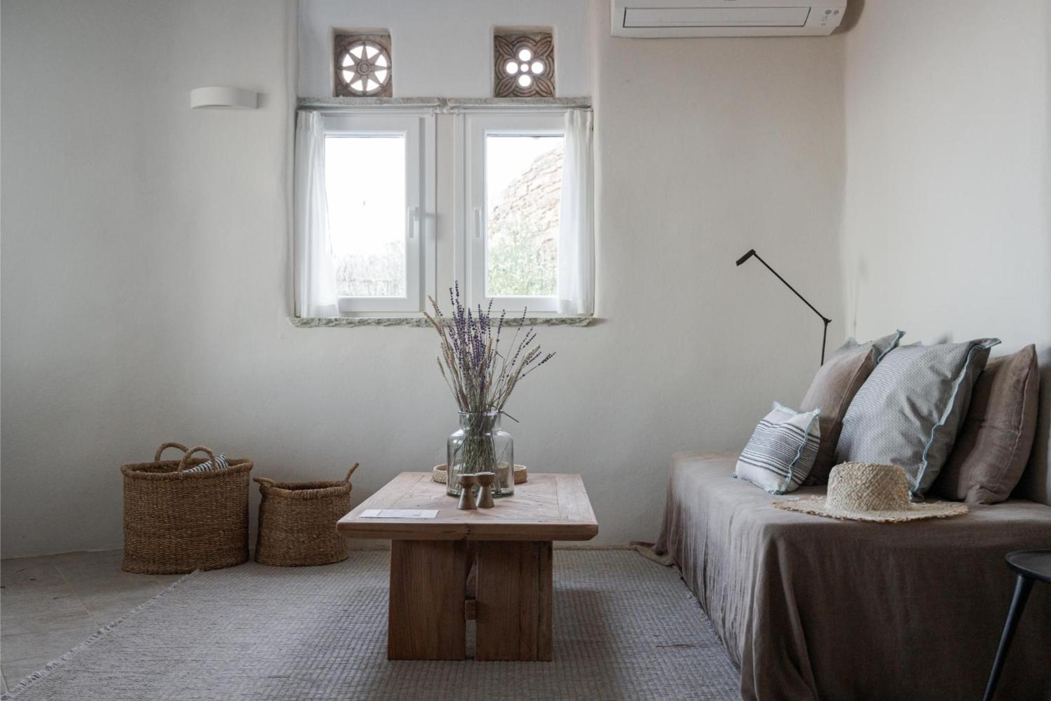 Morfes Luxury Apartments