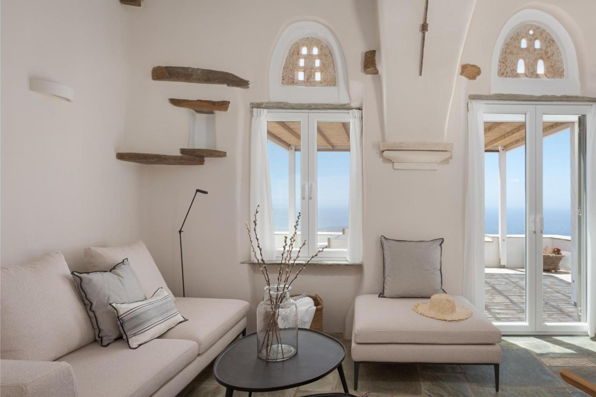 Morfes Luxury Apartments