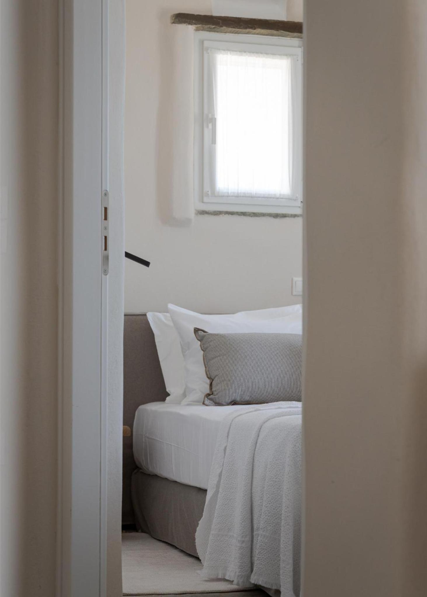 Morfes Luxury Apartments