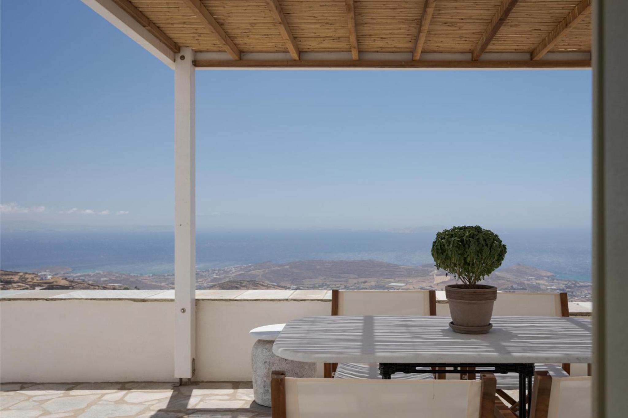 Morfes Luxury Apartments