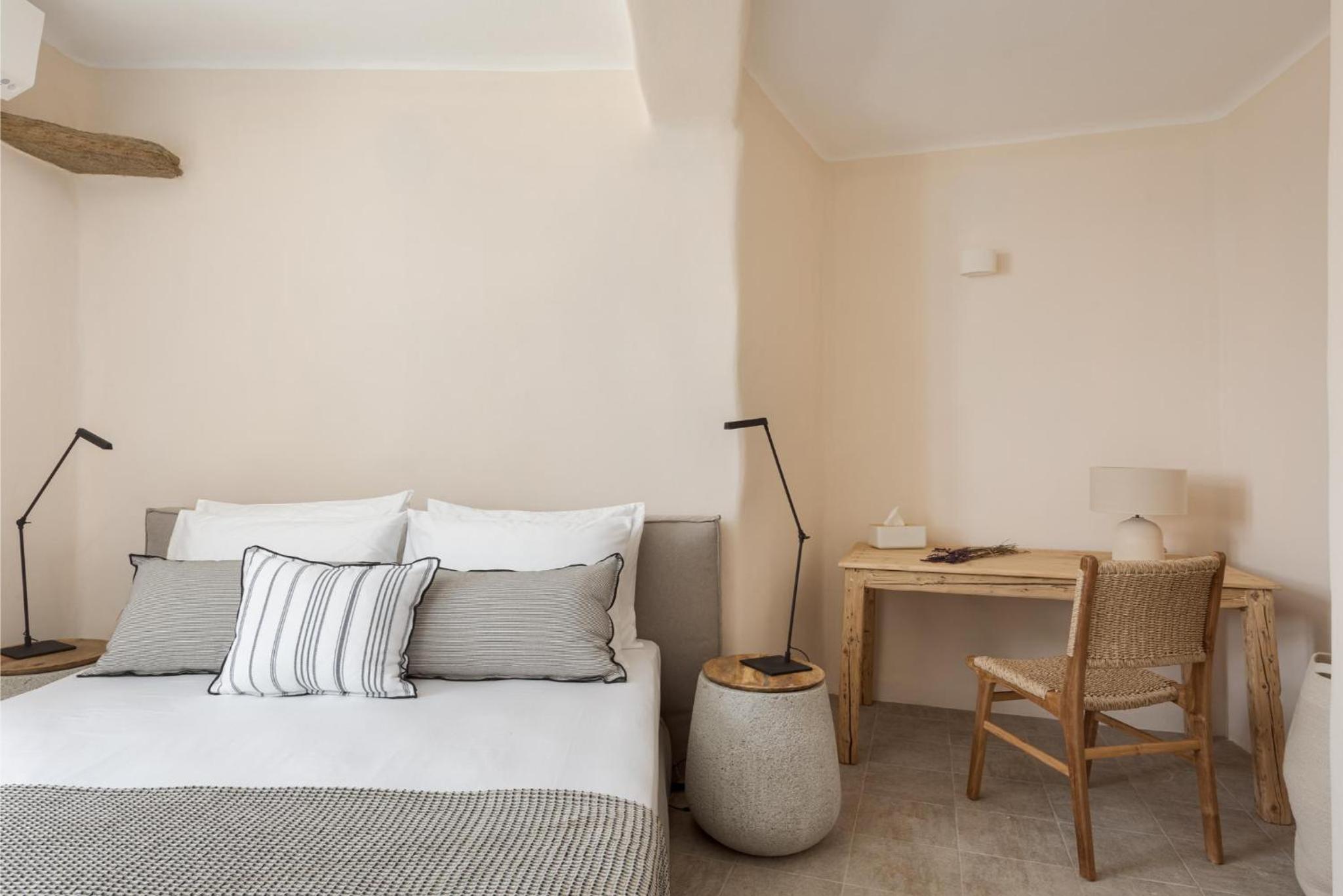 Morfes Luxury Apartments