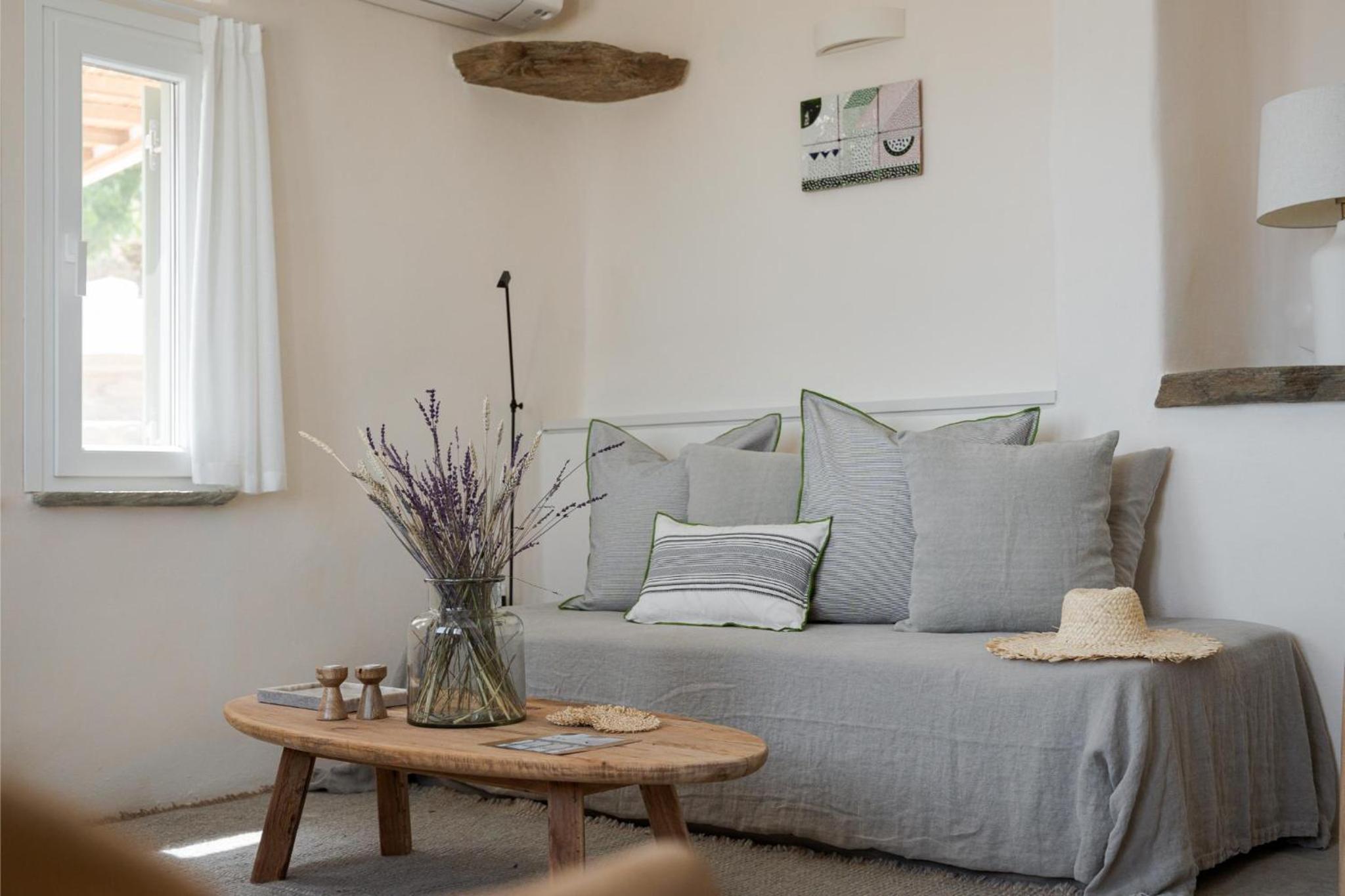Morfes Luxury Apartments