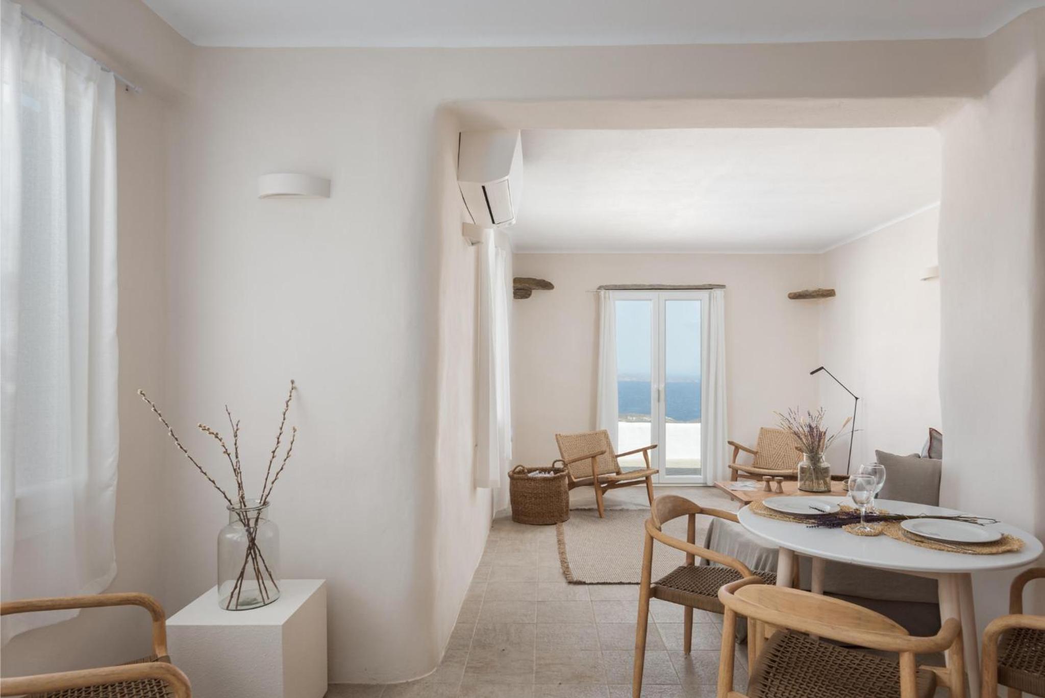 Morfes Luxury Apartments