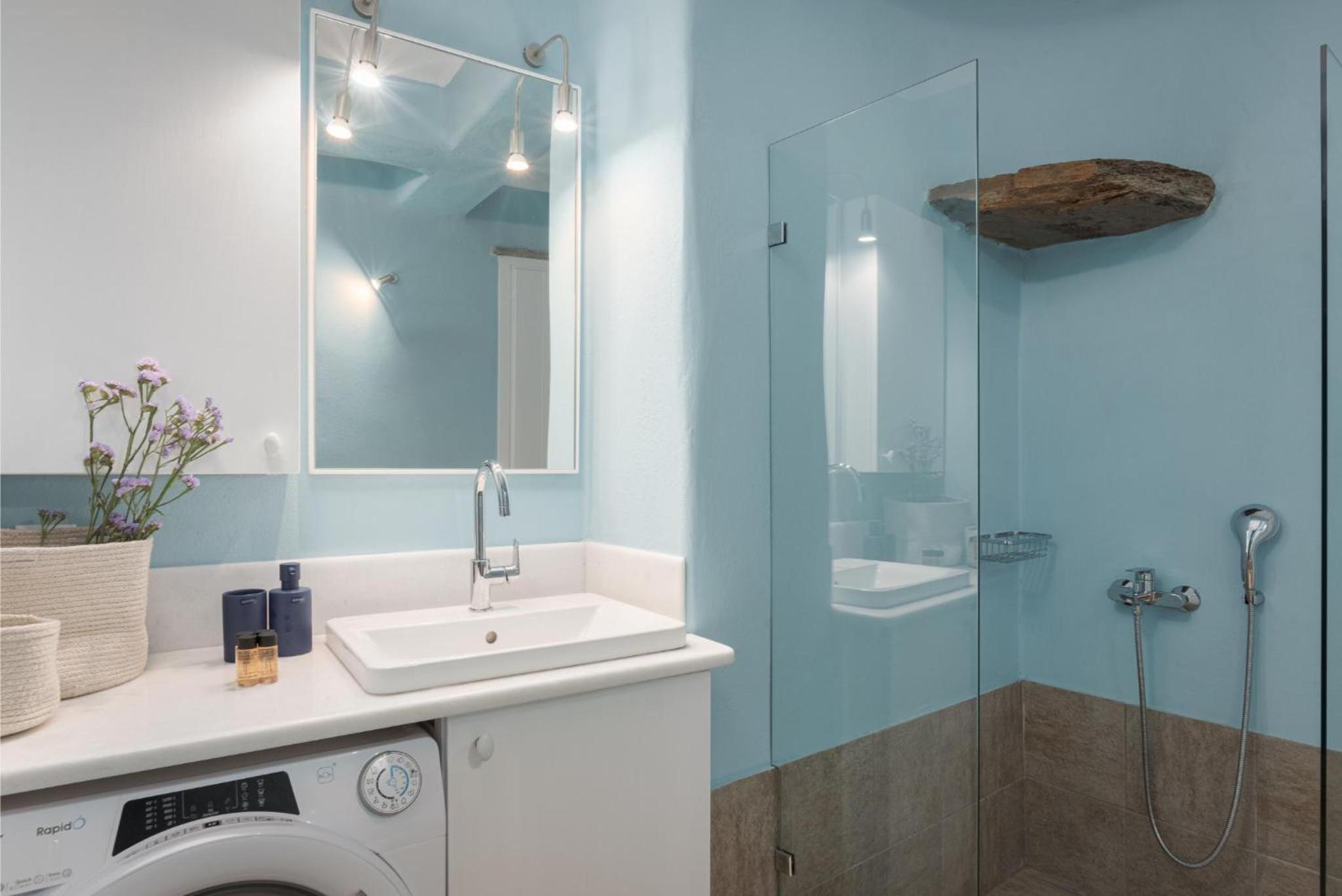 Morfes Luxury Apartments