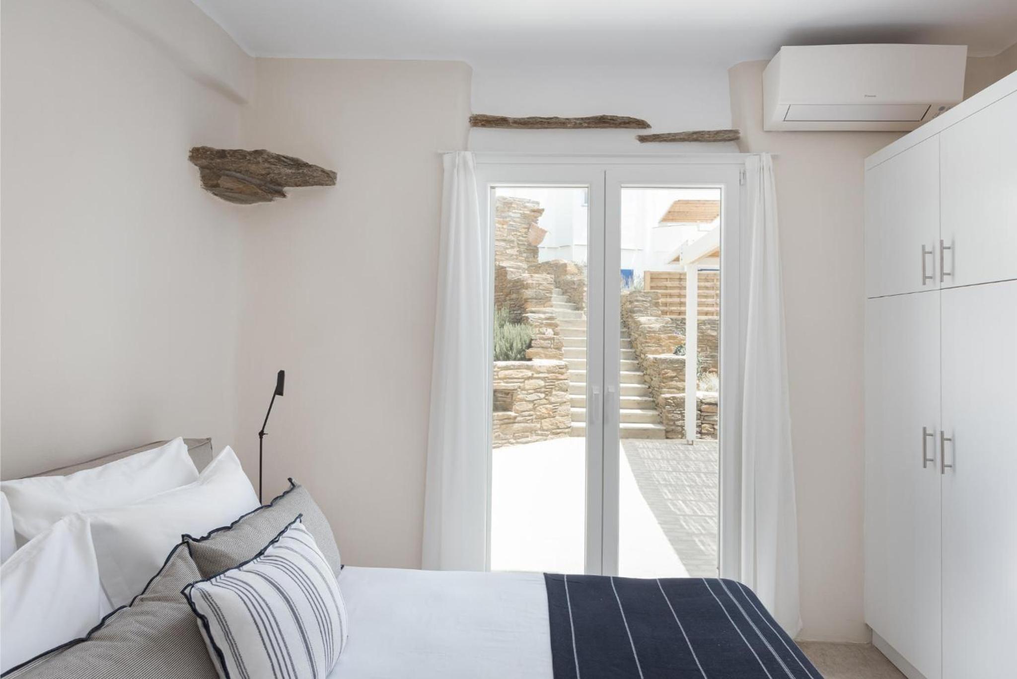 Morfes Luxury Apartments