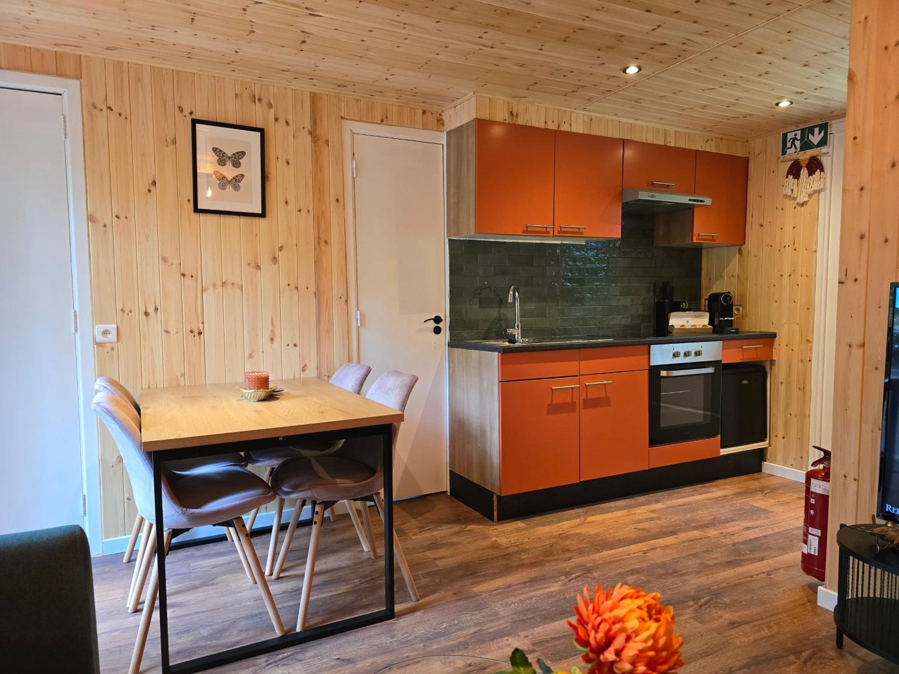 Tiny Lodge met prive Jacuzzi