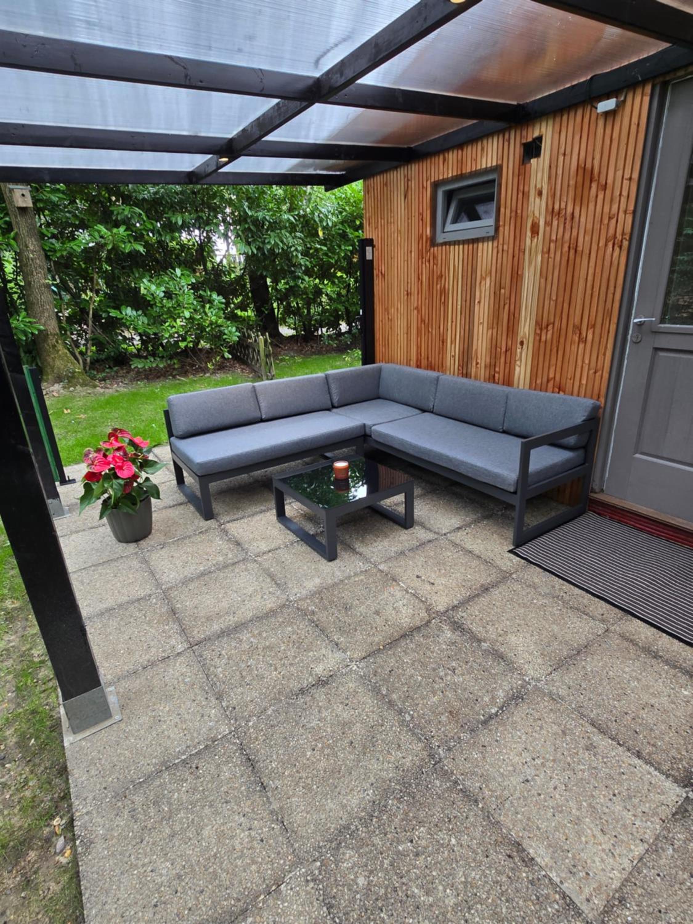 Tiny Lodge met prive Jacuzzi