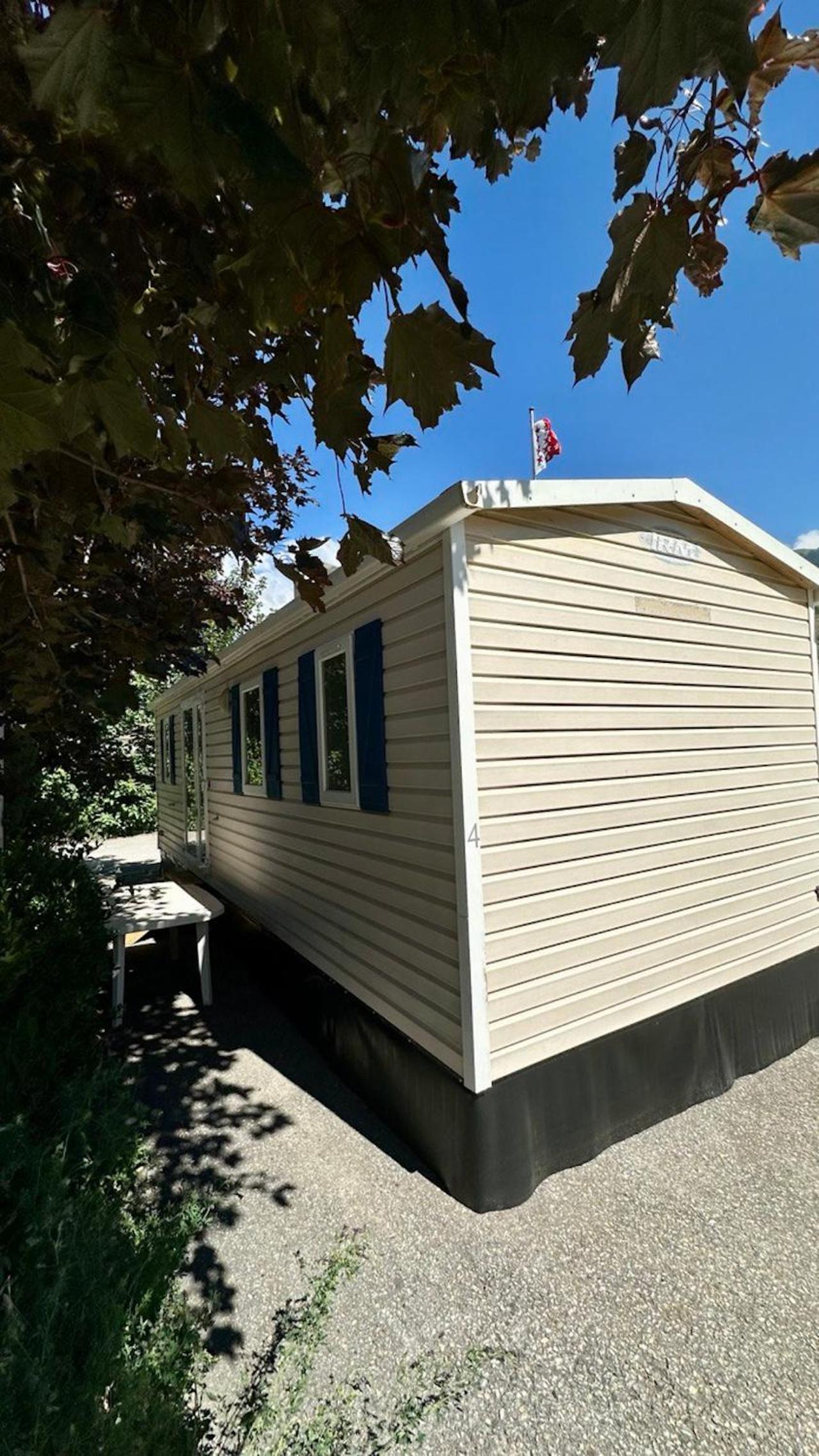 Cottage 4