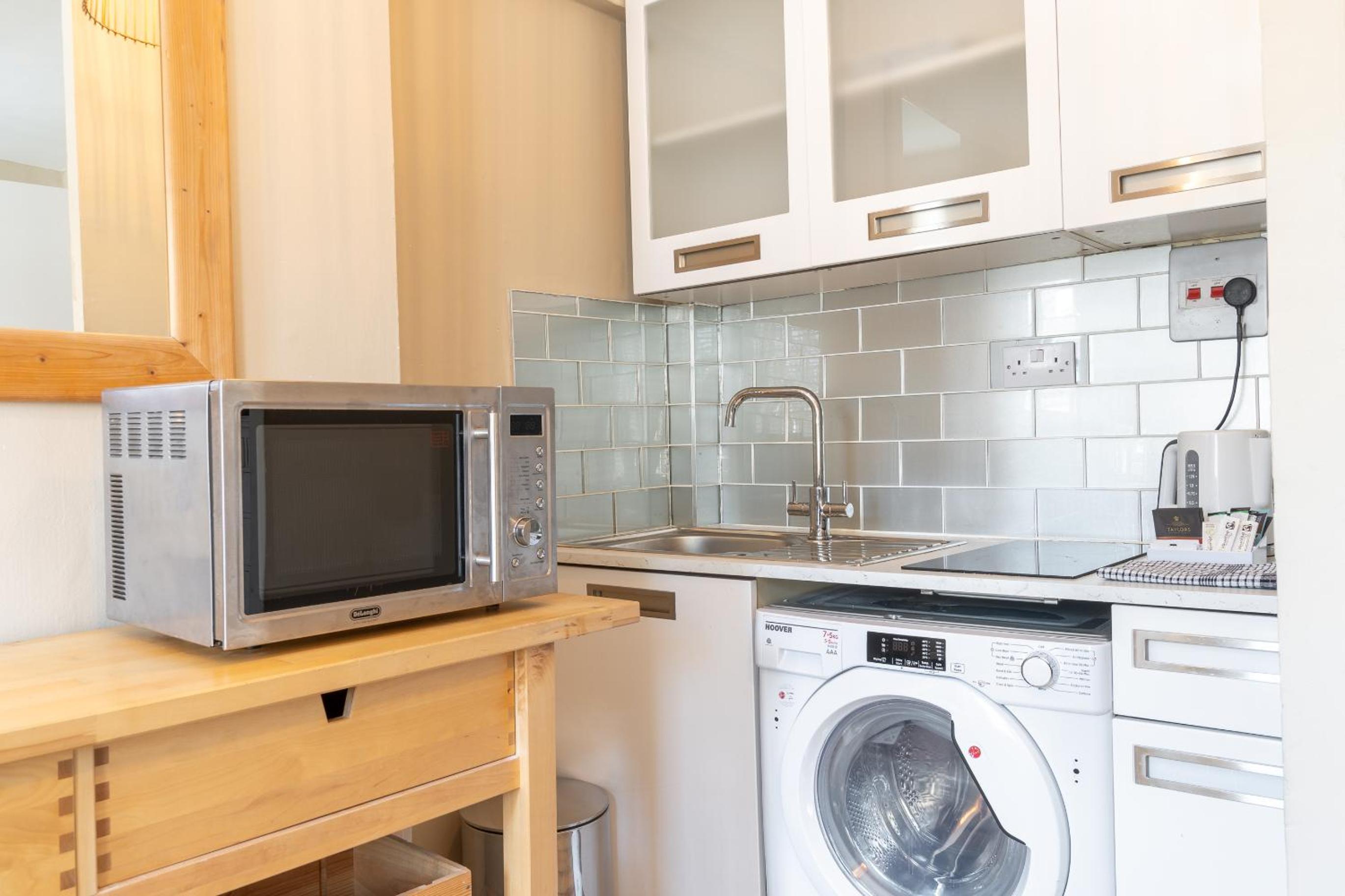 CAPITAL Studio Apartment in Chelsea - 56DP