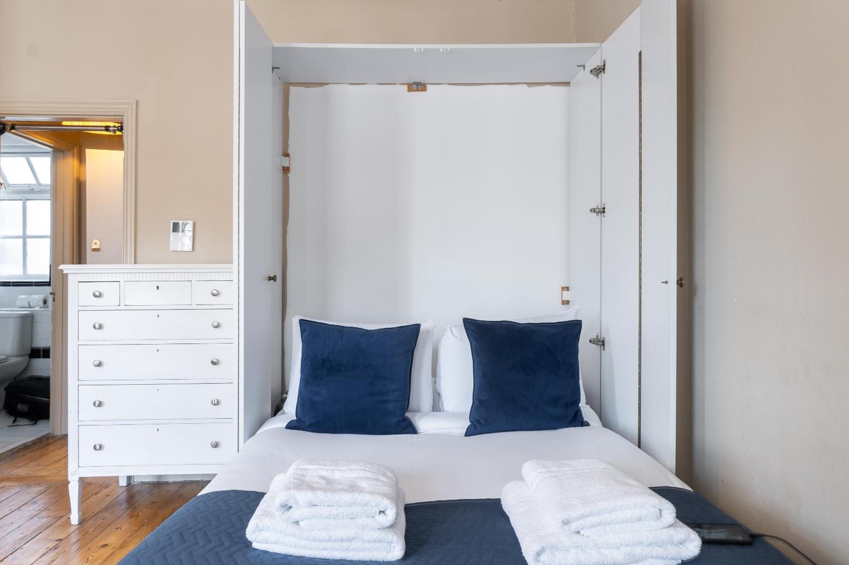 CAPITAL Studio Apartment in Chelsea - 56DP