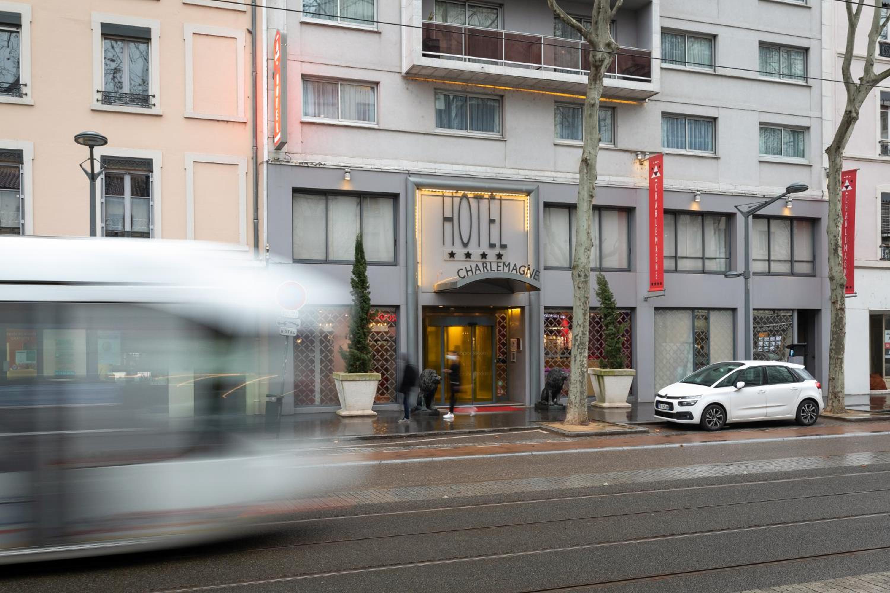 Hotel Charlemagne By Happyculture
