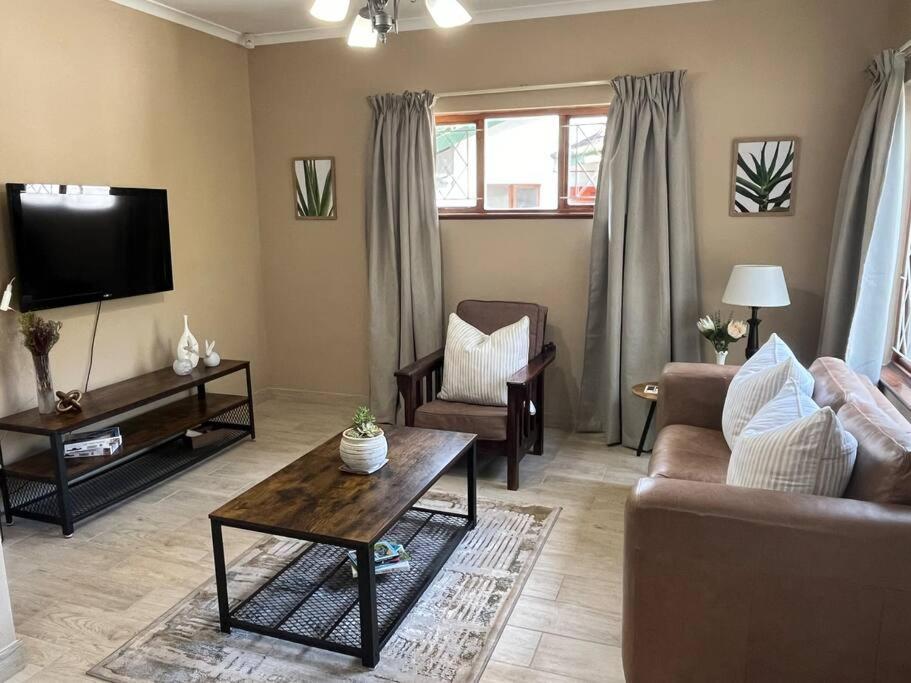 Forest Drive Cottage