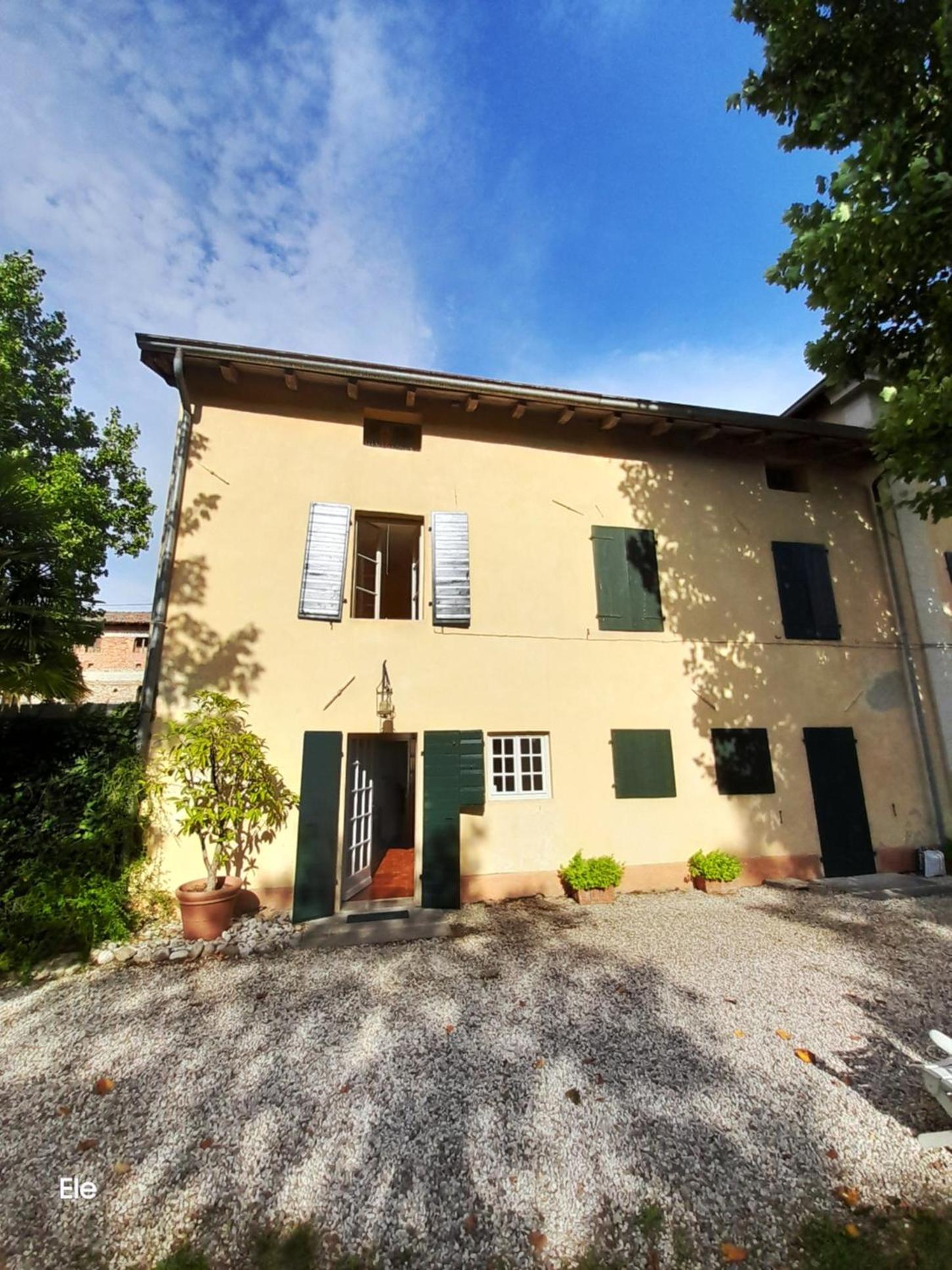Villa d'Arcano-3 camere-Ampio giardino view 4