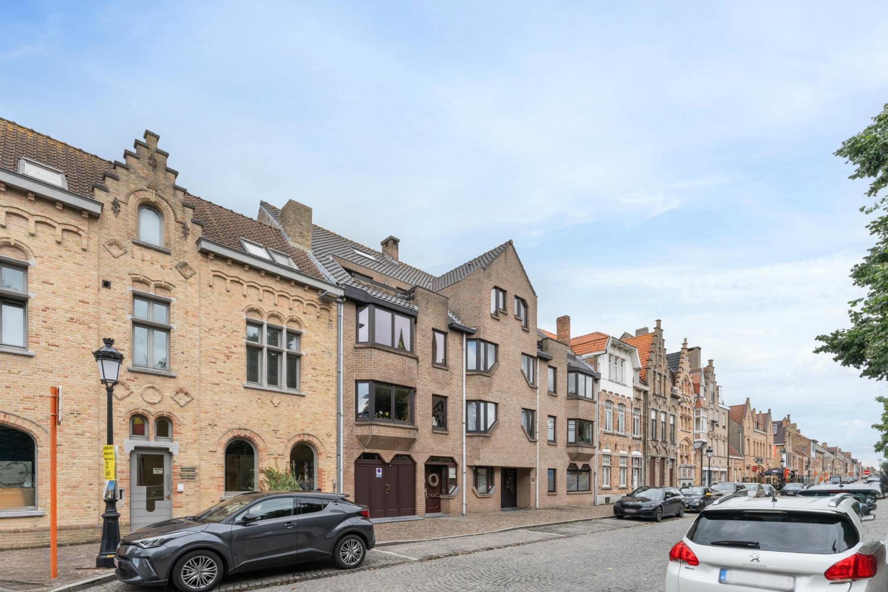 Marlie s Home - comfort stadsapp met zonnig terras