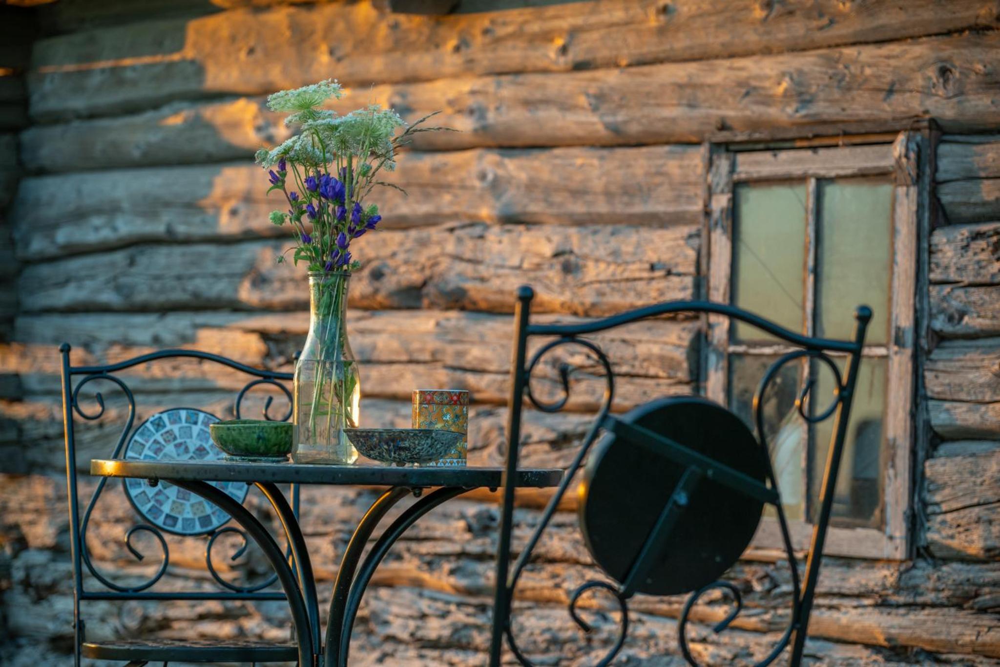 Privaatne glamping, saun ja köögiga maja mere kaldal
