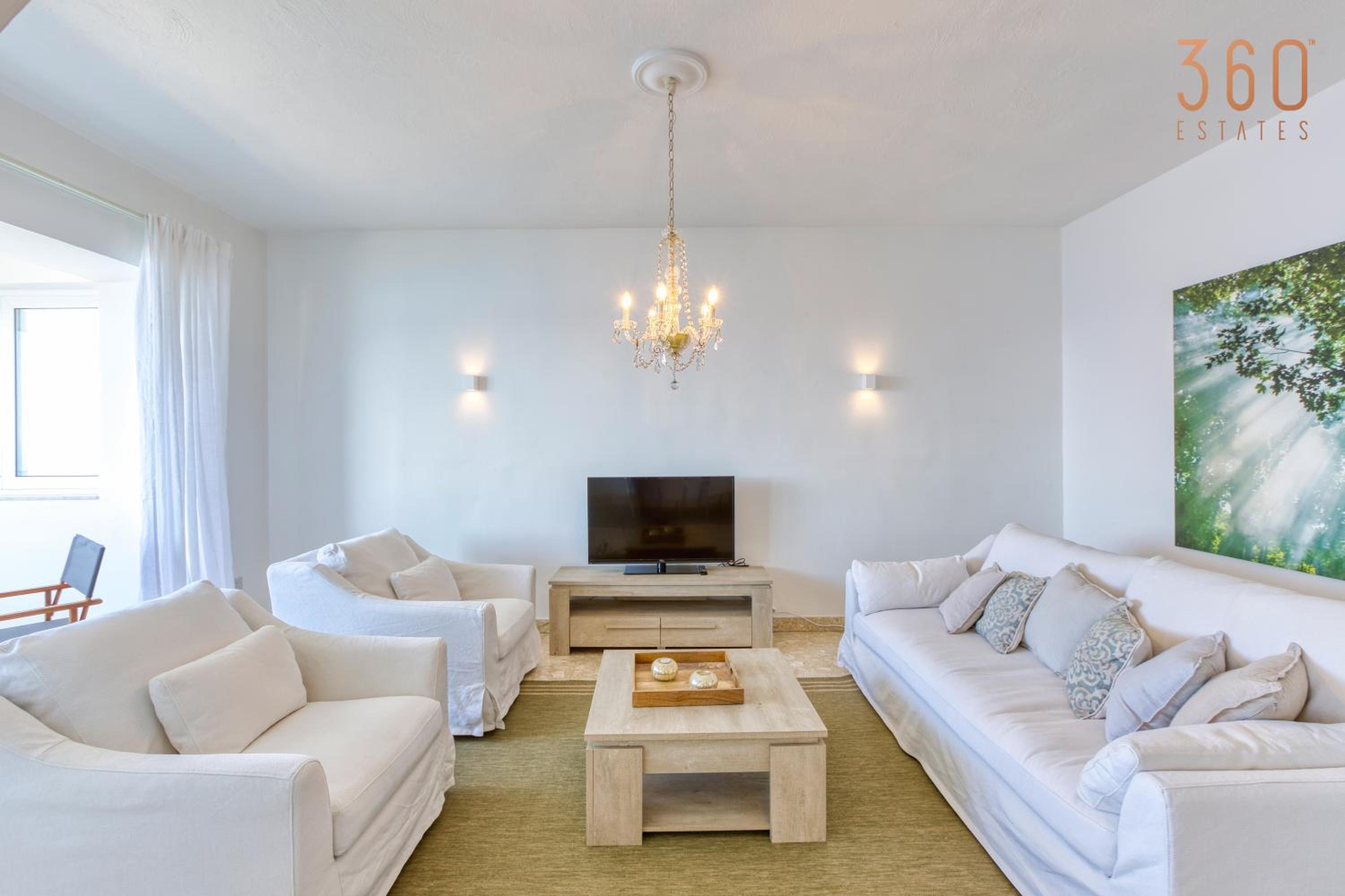 A Beautiful seafront home with balcony & Views by 360 Estates view 3