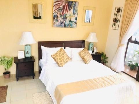 Modern Studio Gem - Two Balconies with Ocean & Mountain Views view 5