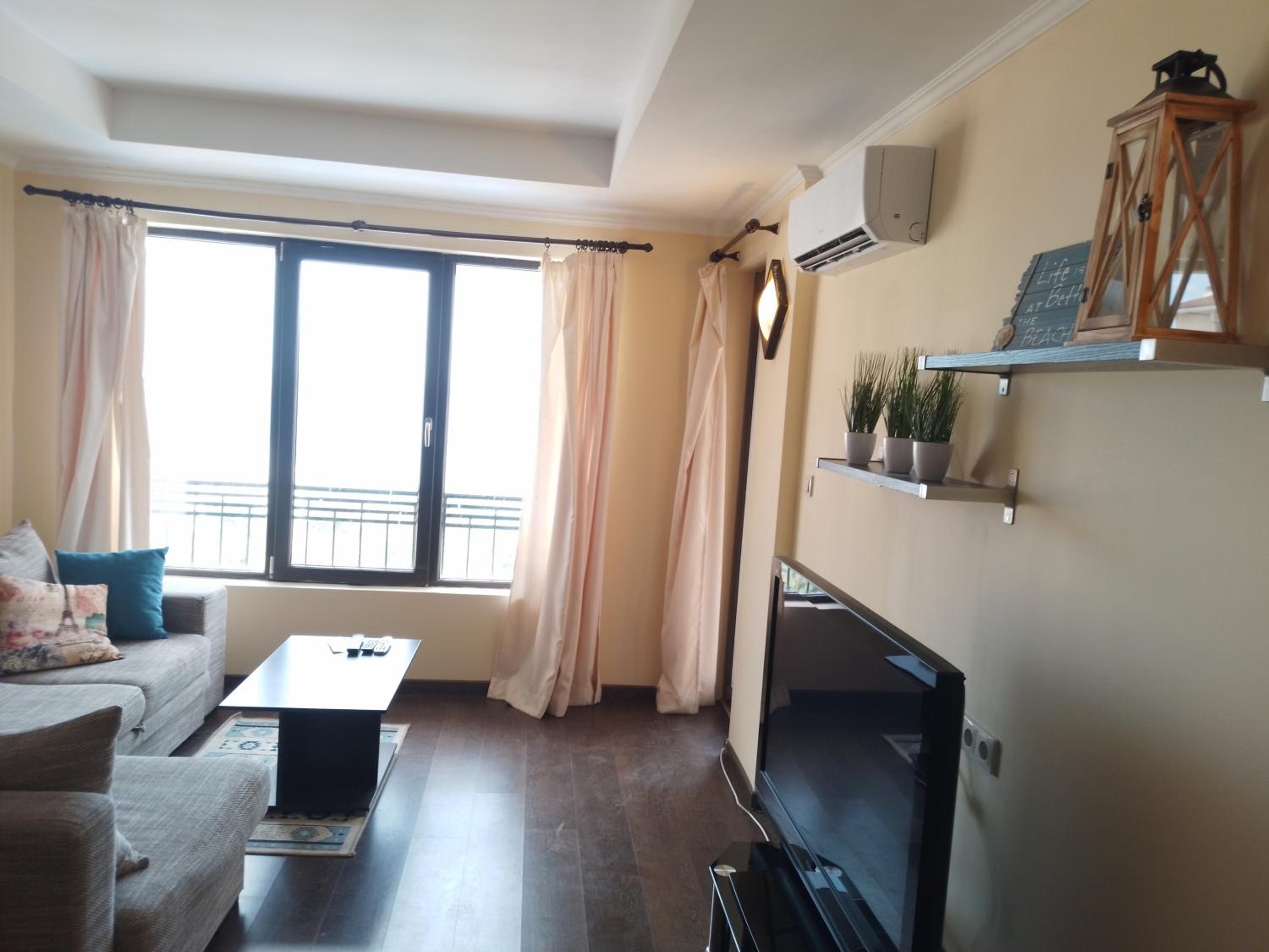 HOTEL BENDITA MARE Golden sands beach