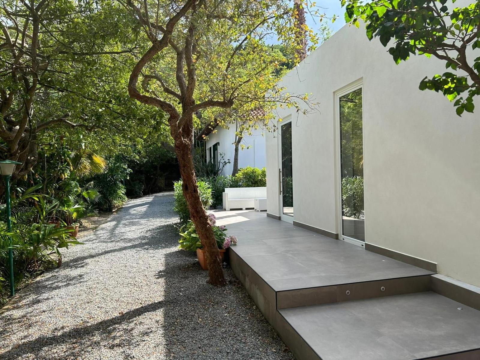 Le Palme Garden