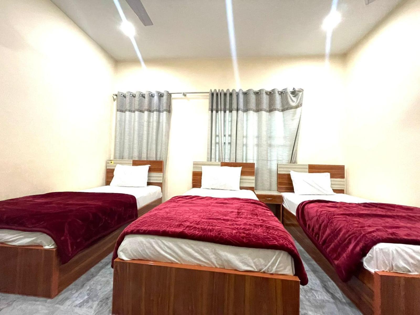 Comfort flats on main road Pesh