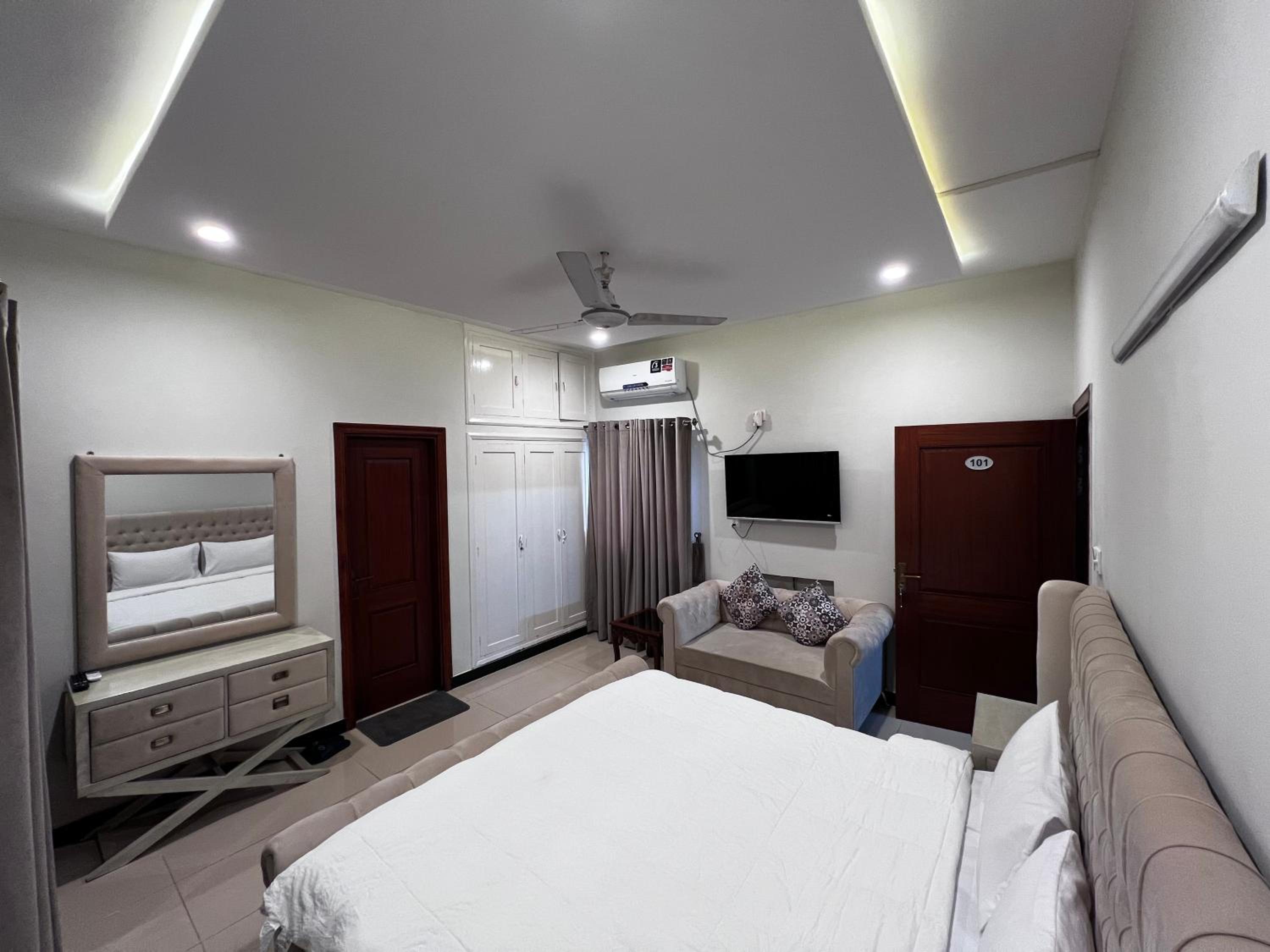 hotel room