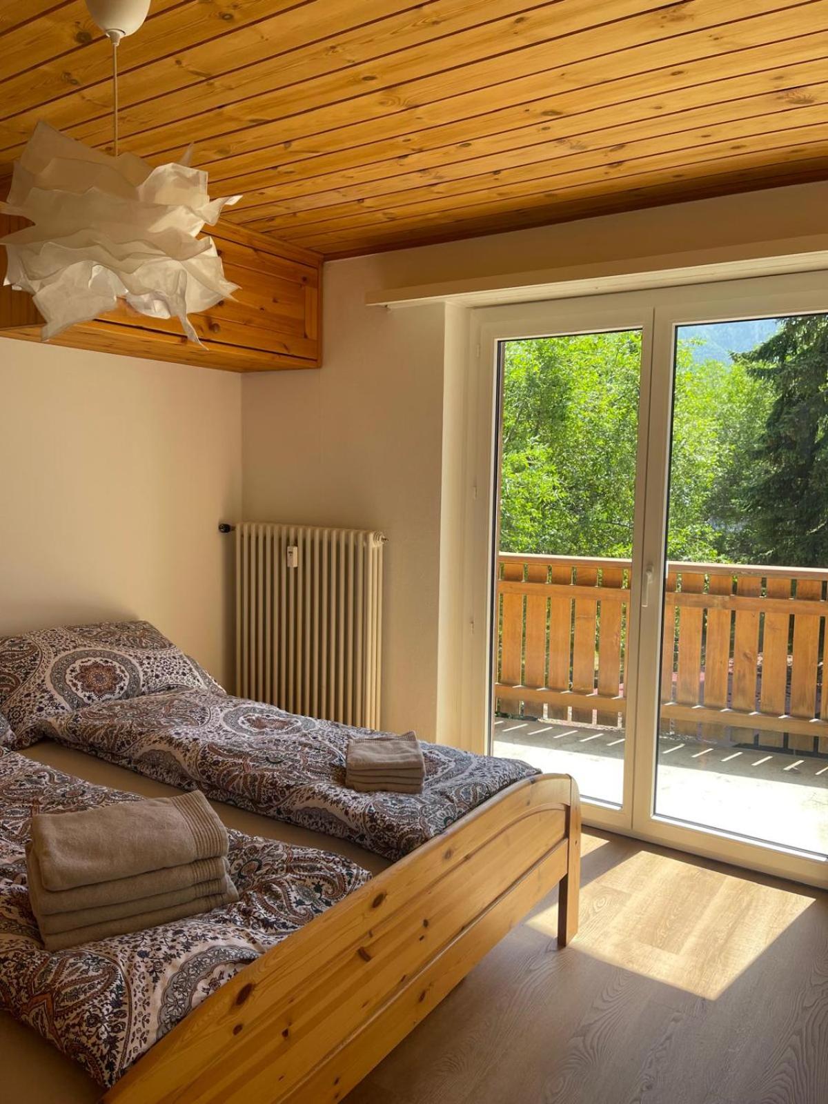 Sonniges Apartment im Zentrum mit Bergblick