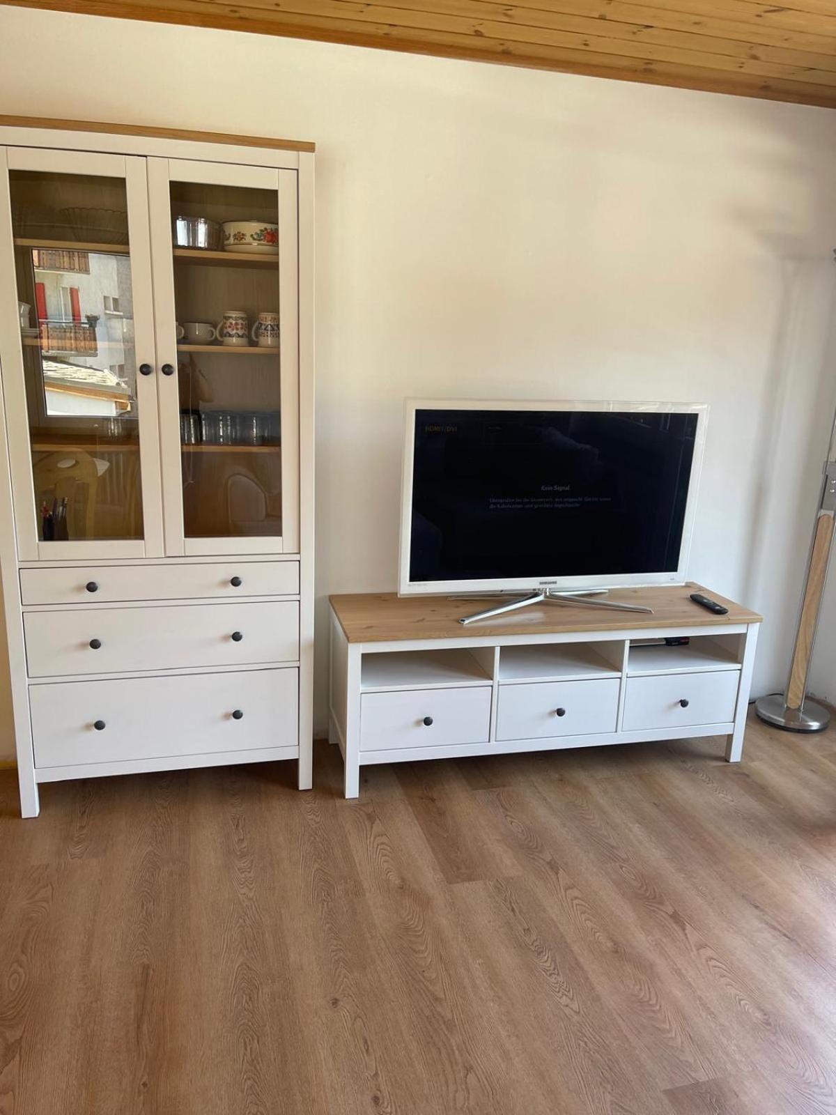 Sonniges Apartment im Zentrum mit Bergblick