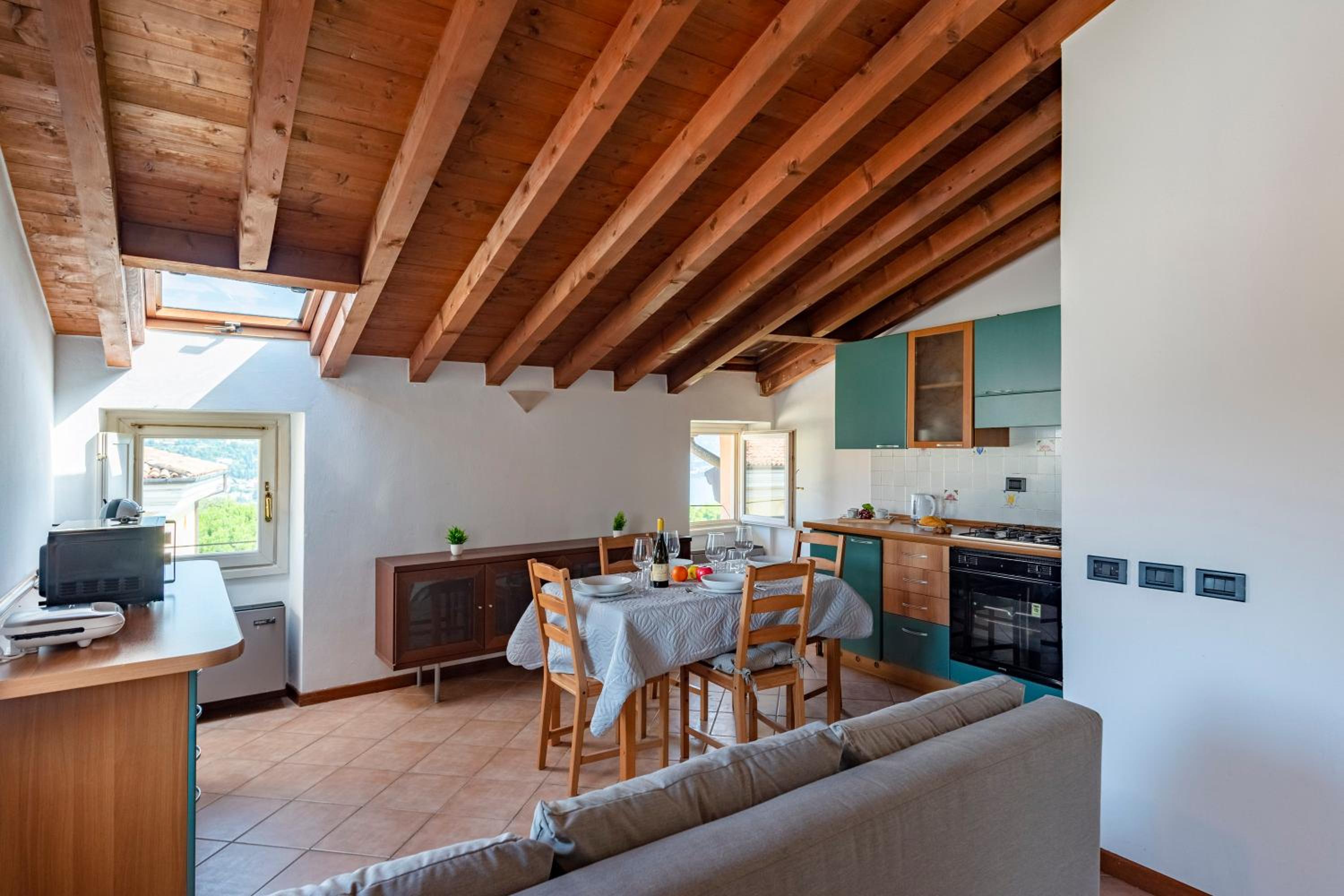 Bruno House With Pool And Lakeview - Happy Rentals view 4