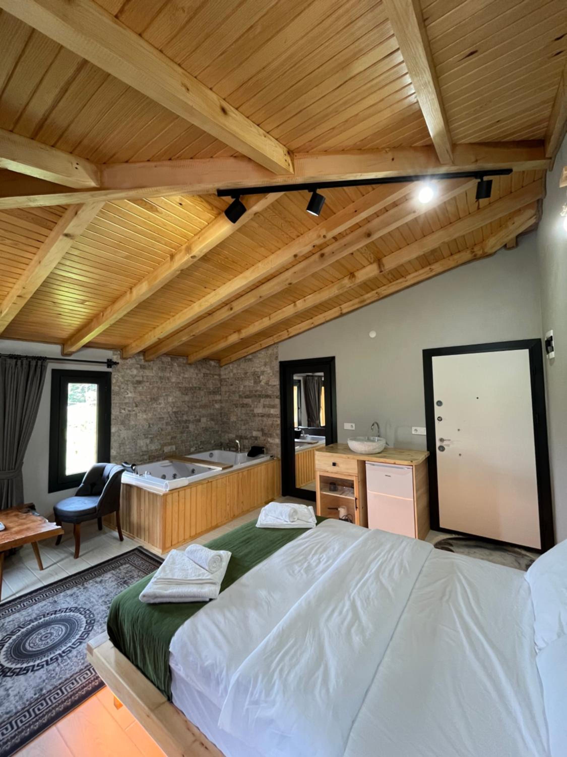 İrden Suit Jakuzili Otel view 4