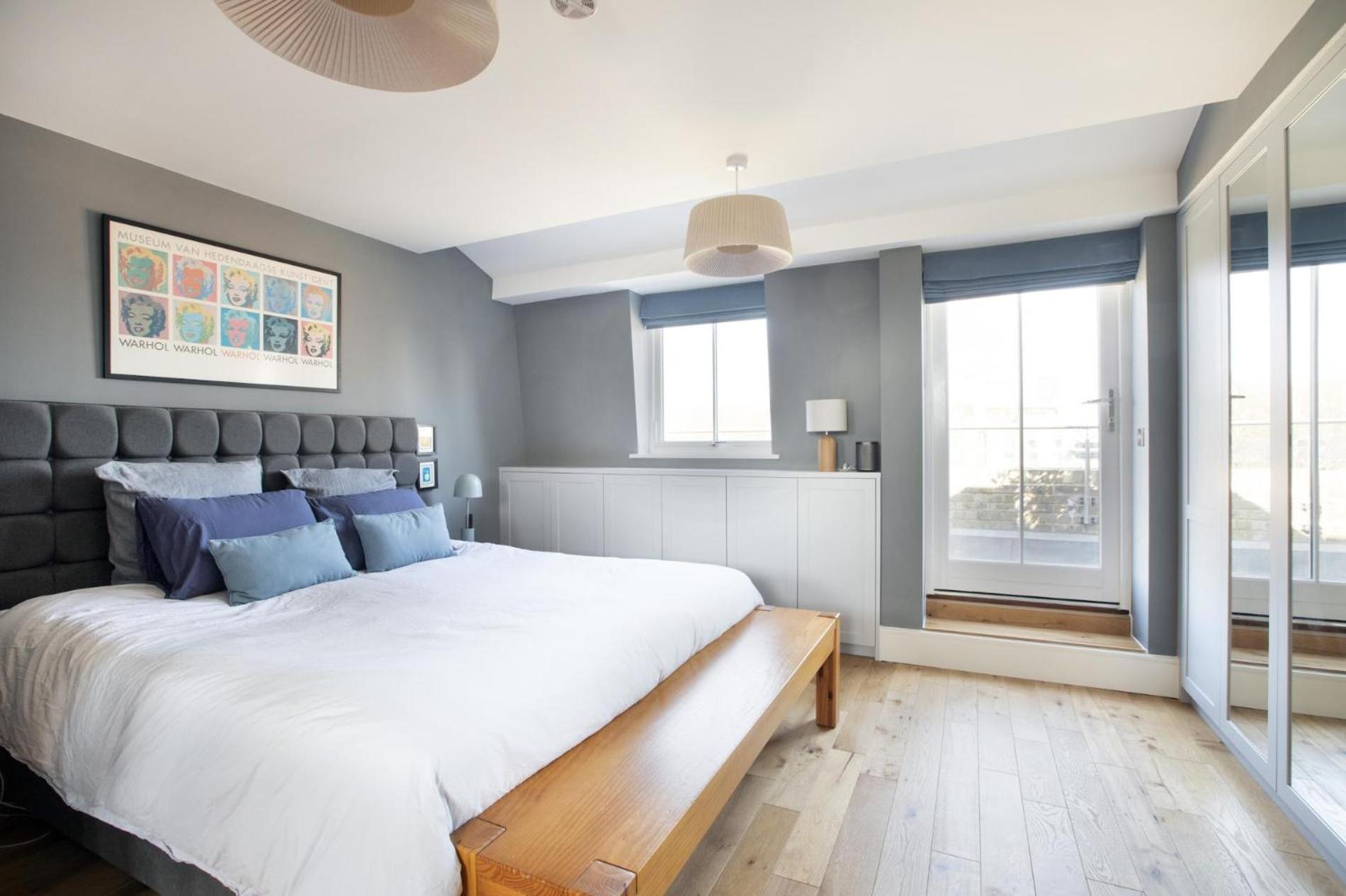 This City Needs Me 2 Bedroom Townhouse with Garden